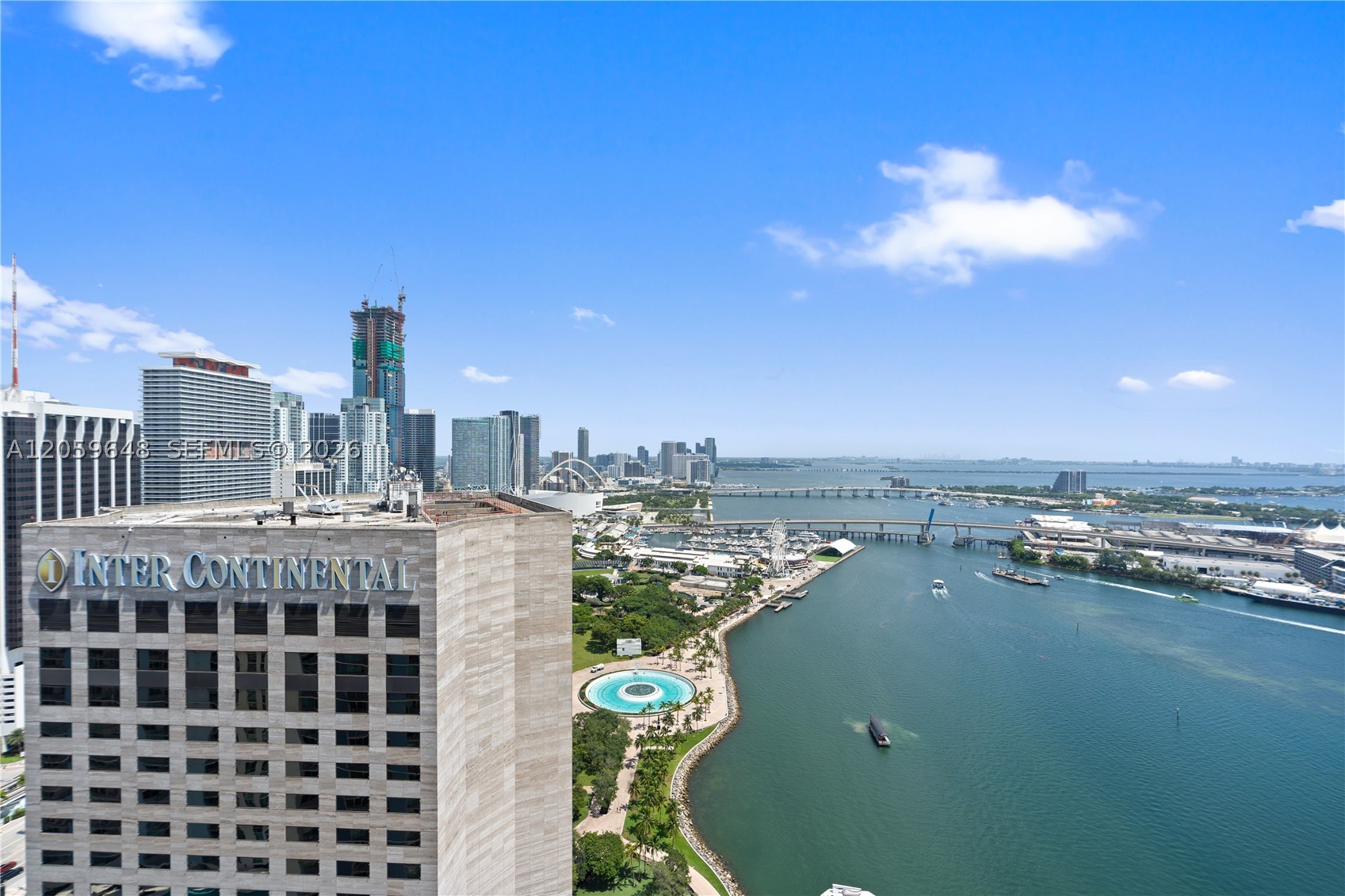 335 S Biscayne Blvd #4112, Miami FL 33131