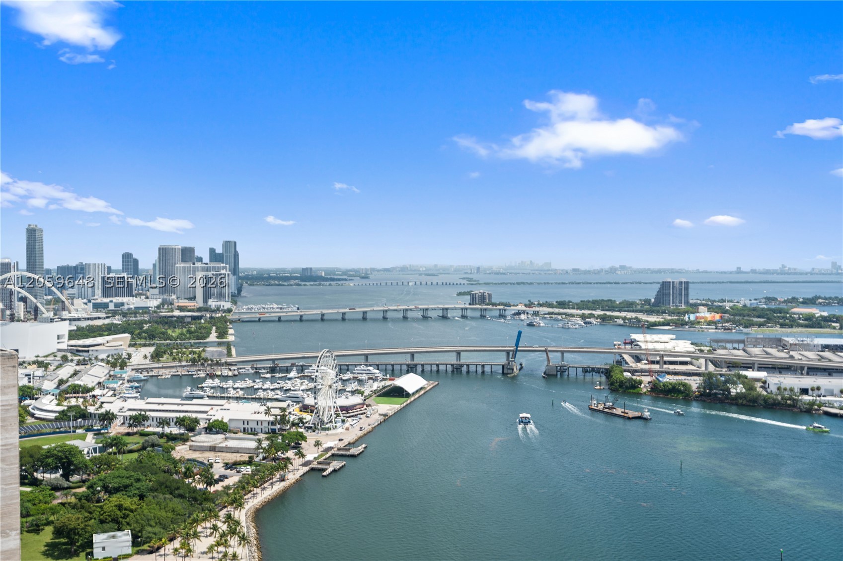 335 S Biscayne Blvd #4112, Miami FL 33131