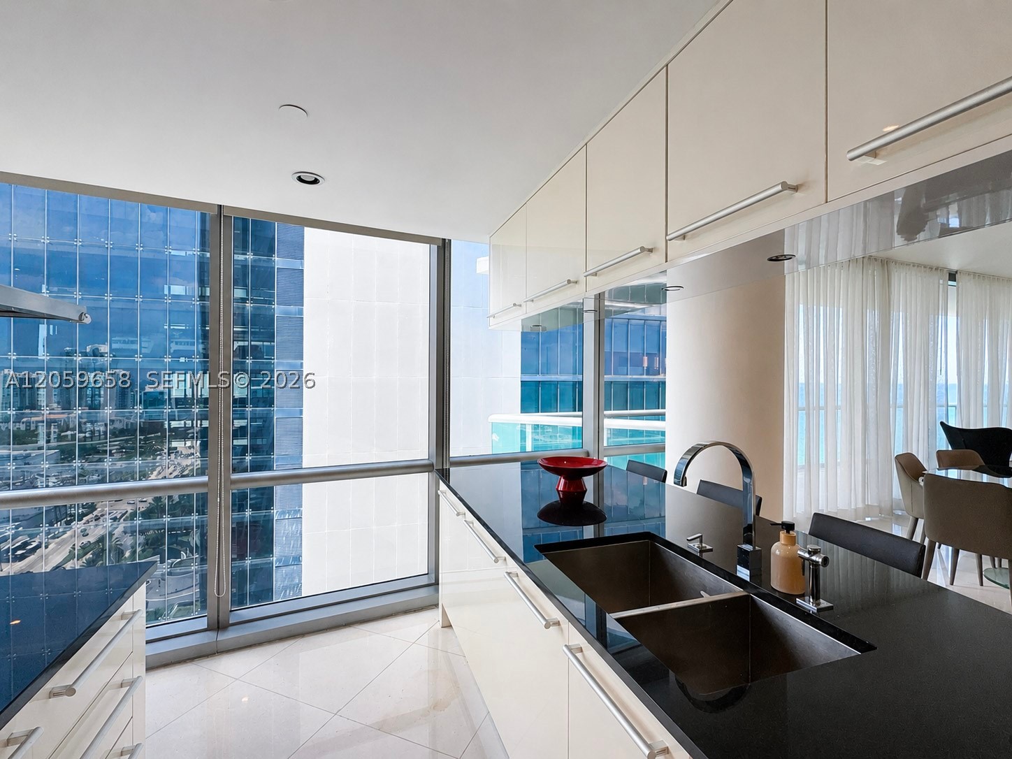 17121 COLLINS AV #2108, Sunny Isles Beach FL 33160