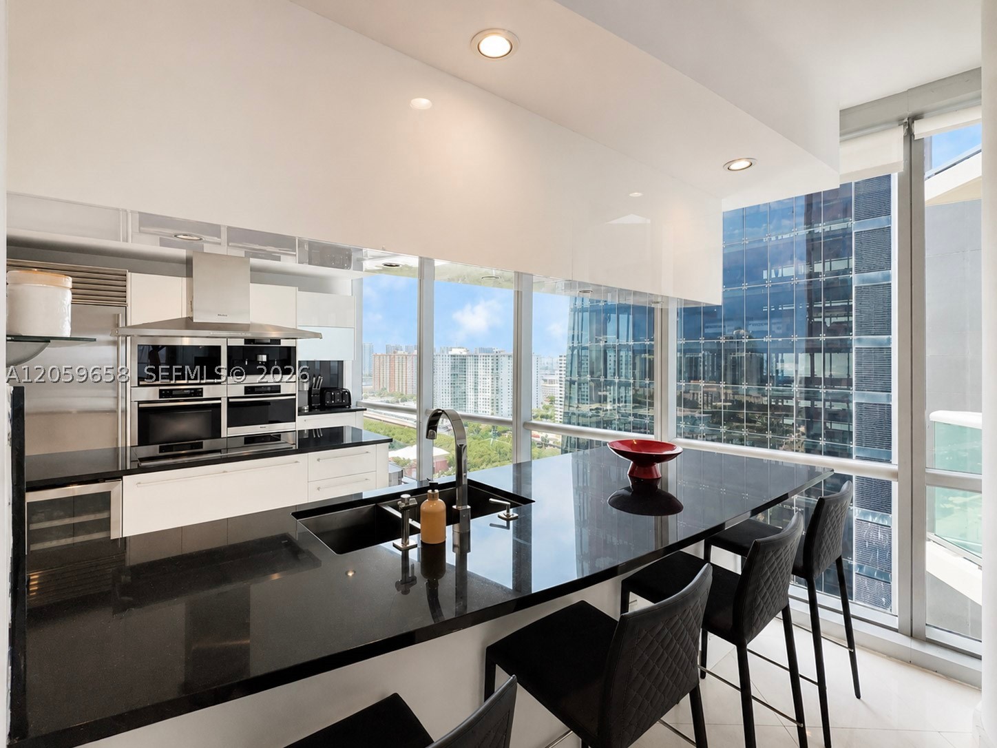17121 COLLINS AV #2108, Sunny Isles Beach FL 33160