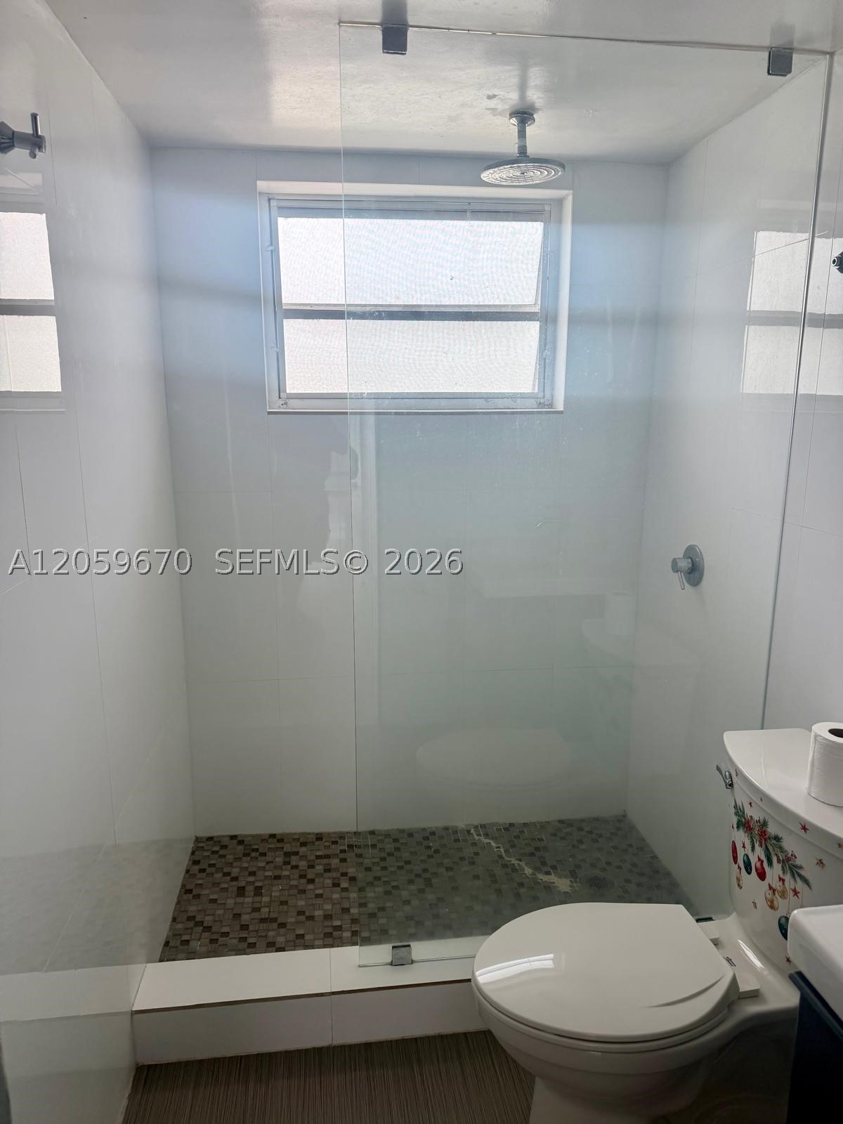 1736 SW 19th St #404, Miami FL 33145