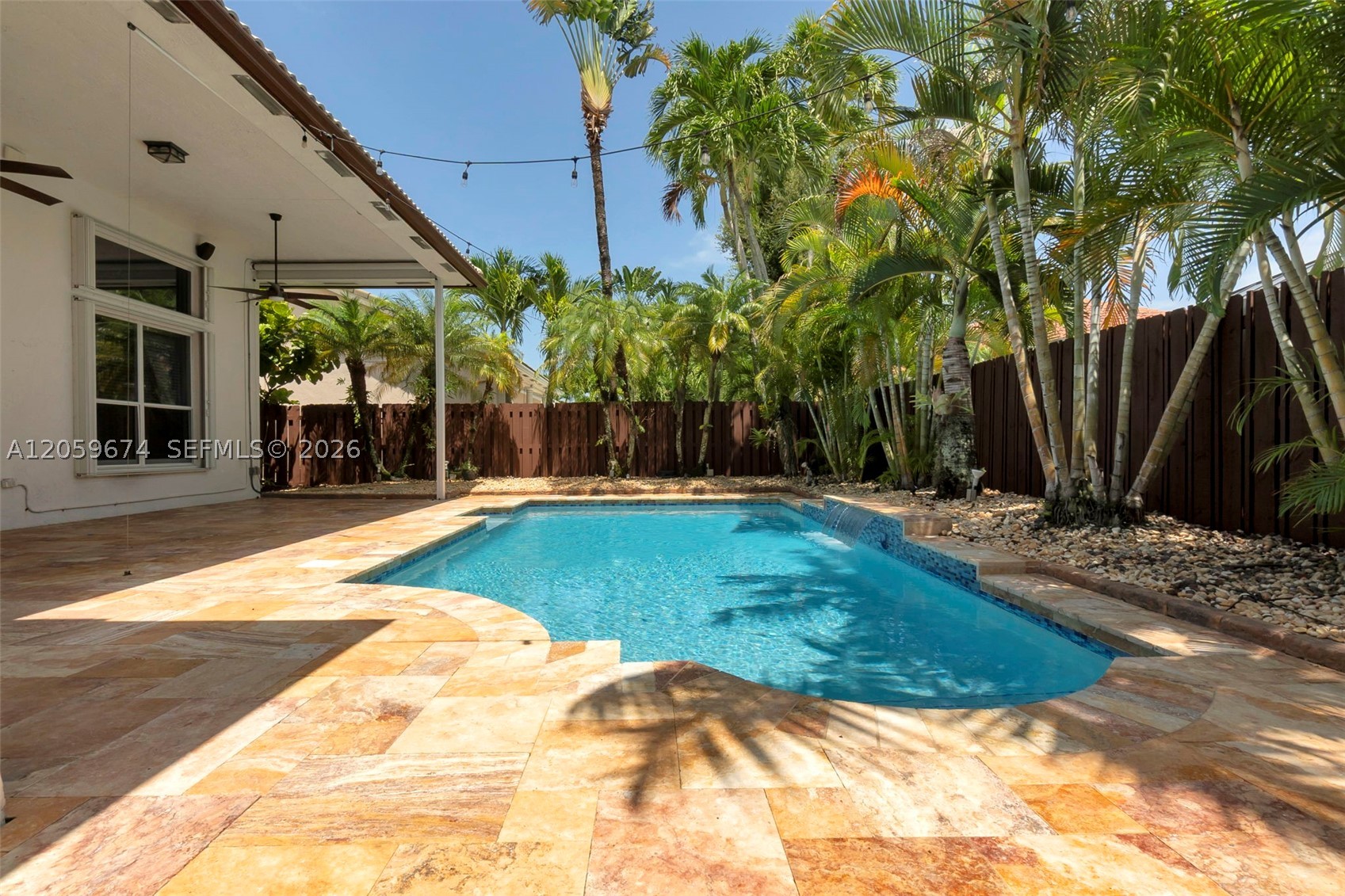 13746 NW 21st St, Pembroke Pines FL 33028
