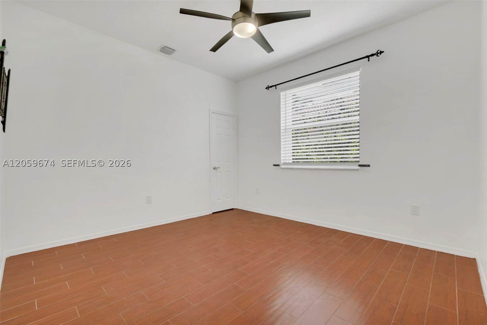 13746 NW 21st St, Pembroke Pines FL 33028