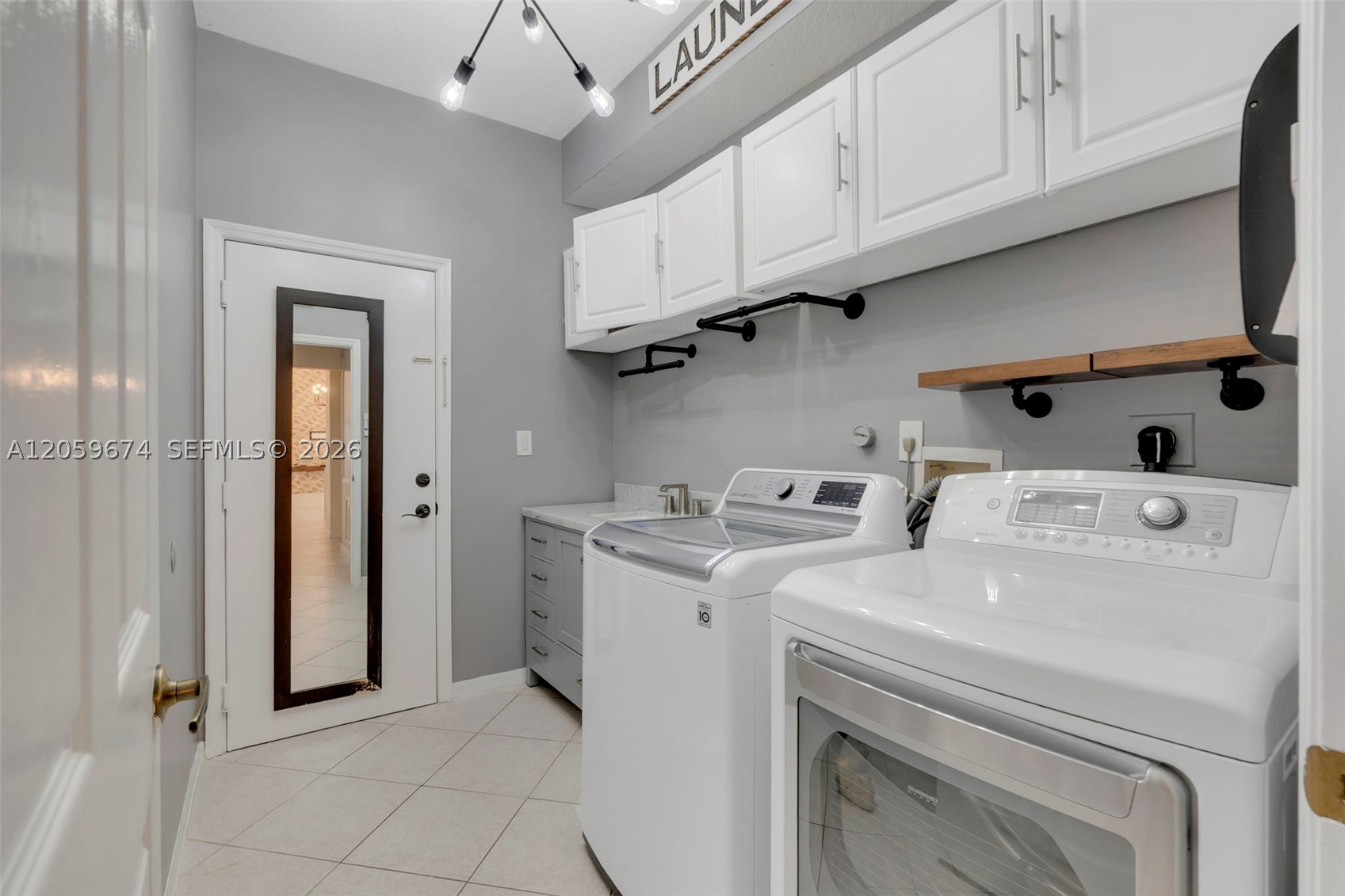 13746 NW 21st St, Pembroke Pines FL 33028