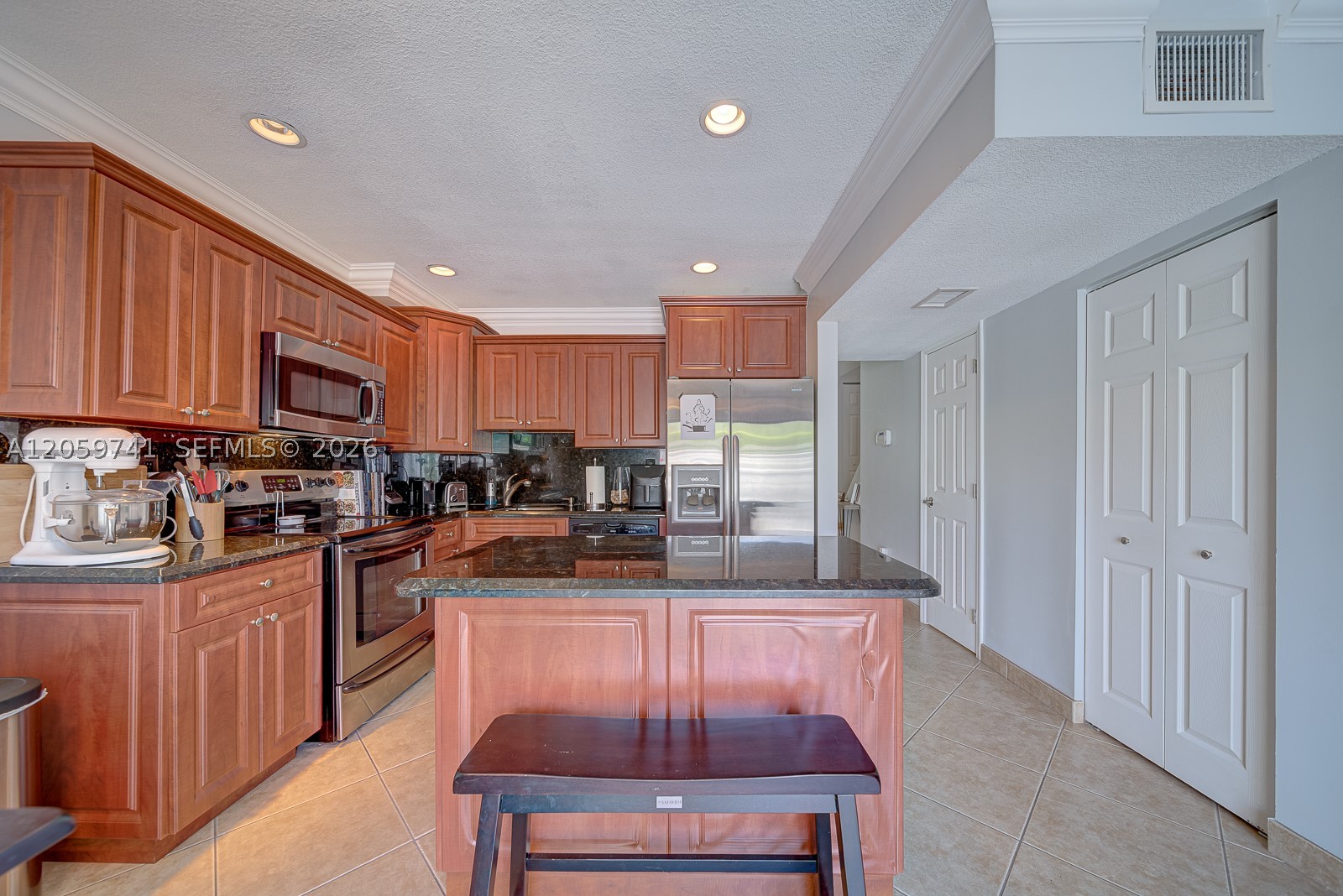 5555 Ludlam Rd #106, South Miami FL 33155