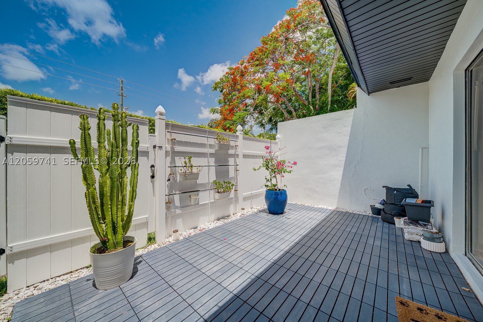 5555 Ludlam Rd #106, South Miami FL 33155