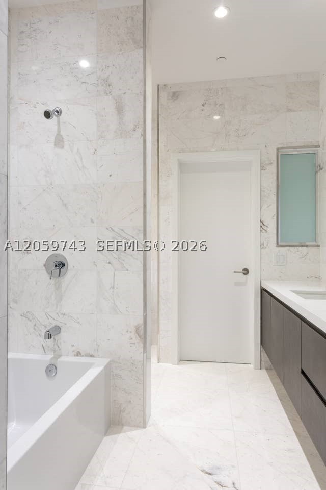 851 NE 1st Ave #503, Miami FL 33132