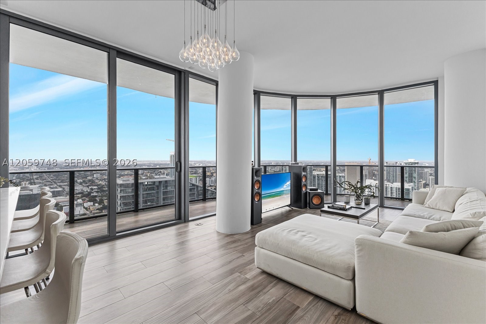 801 S Miami Ave #5509, Miami FL 33130