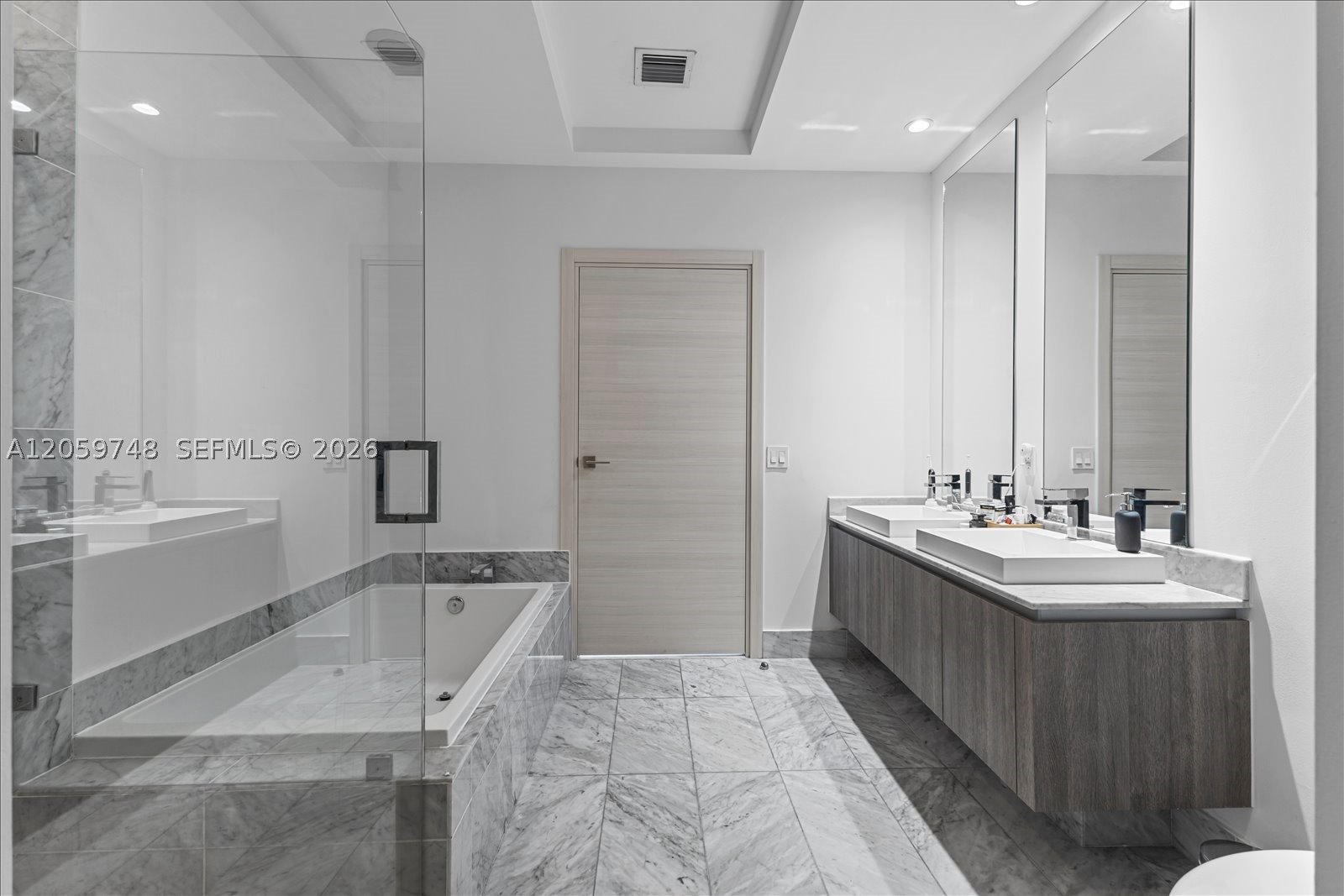 801 S Miami Ave #5509, Miami FL 33130