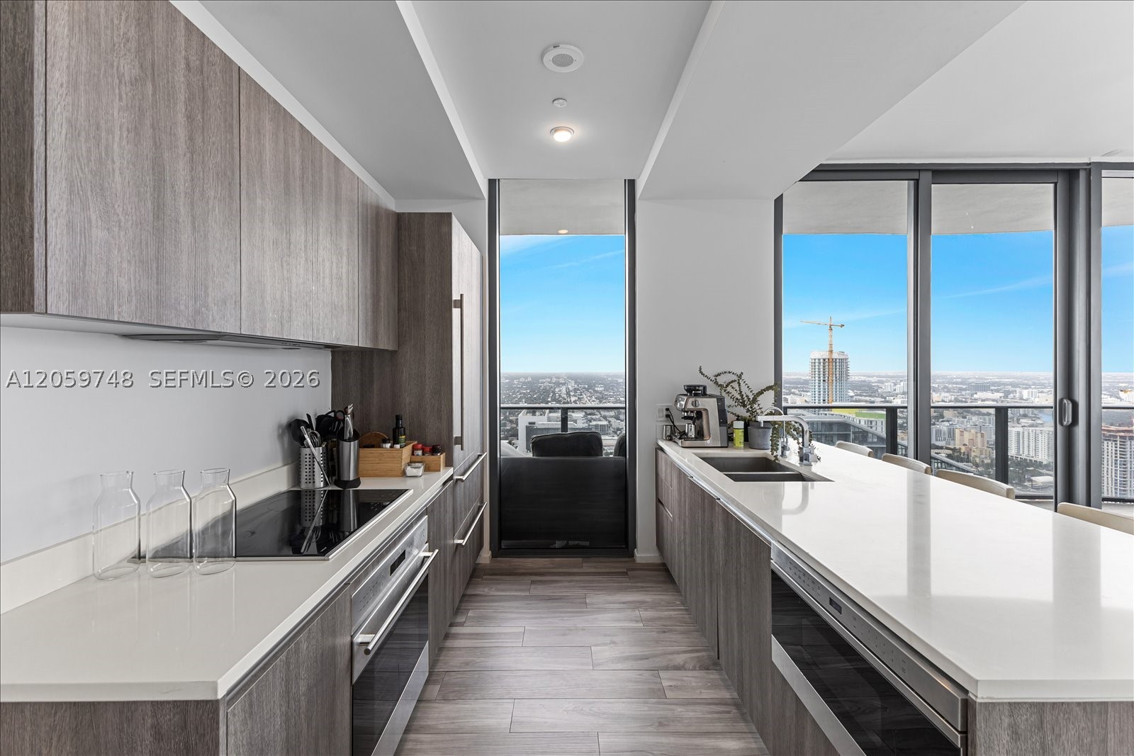801 S Miami Ave #5509, Miami FL 33130