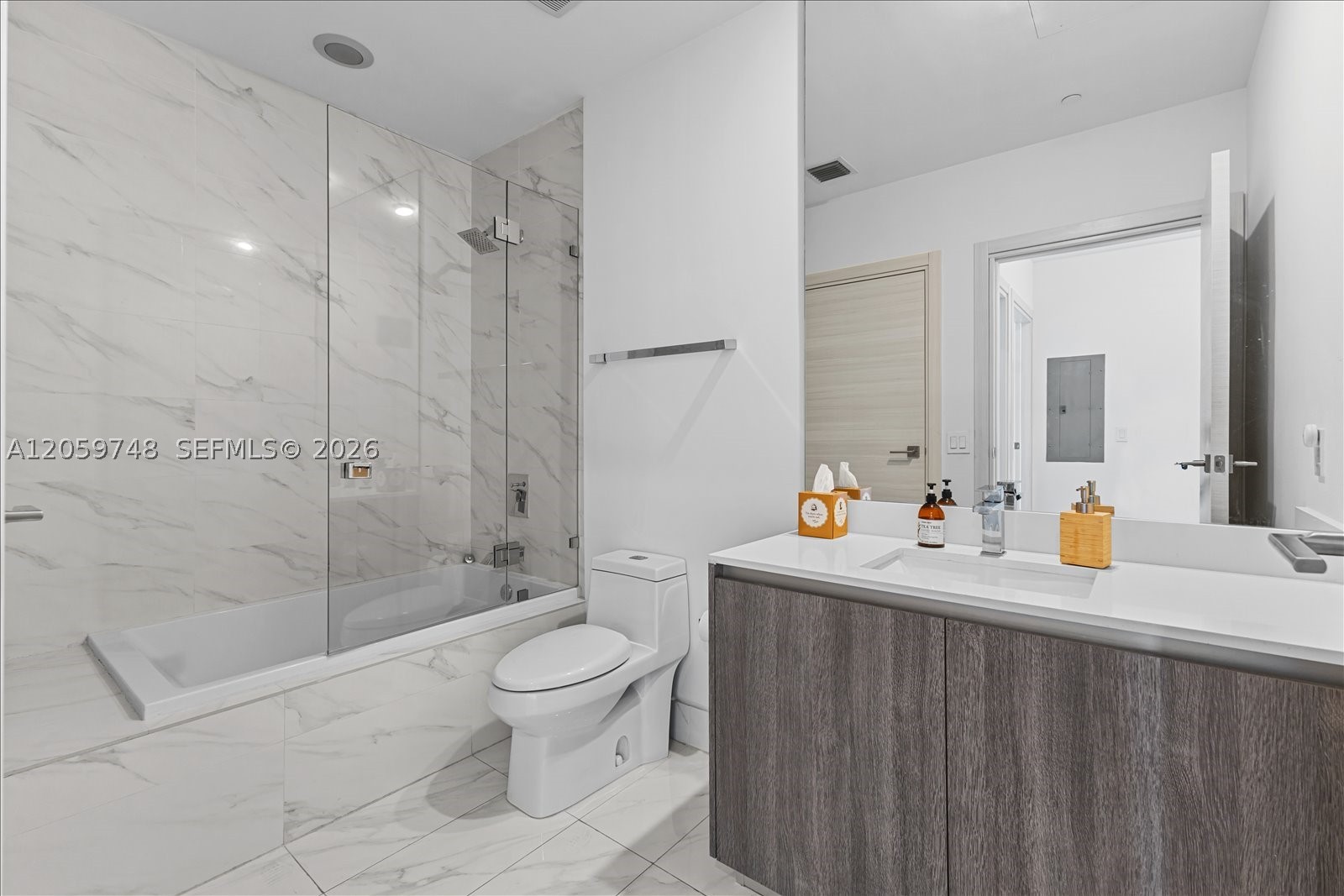 801 S Miami Ave #5509, Miami FL 33130
