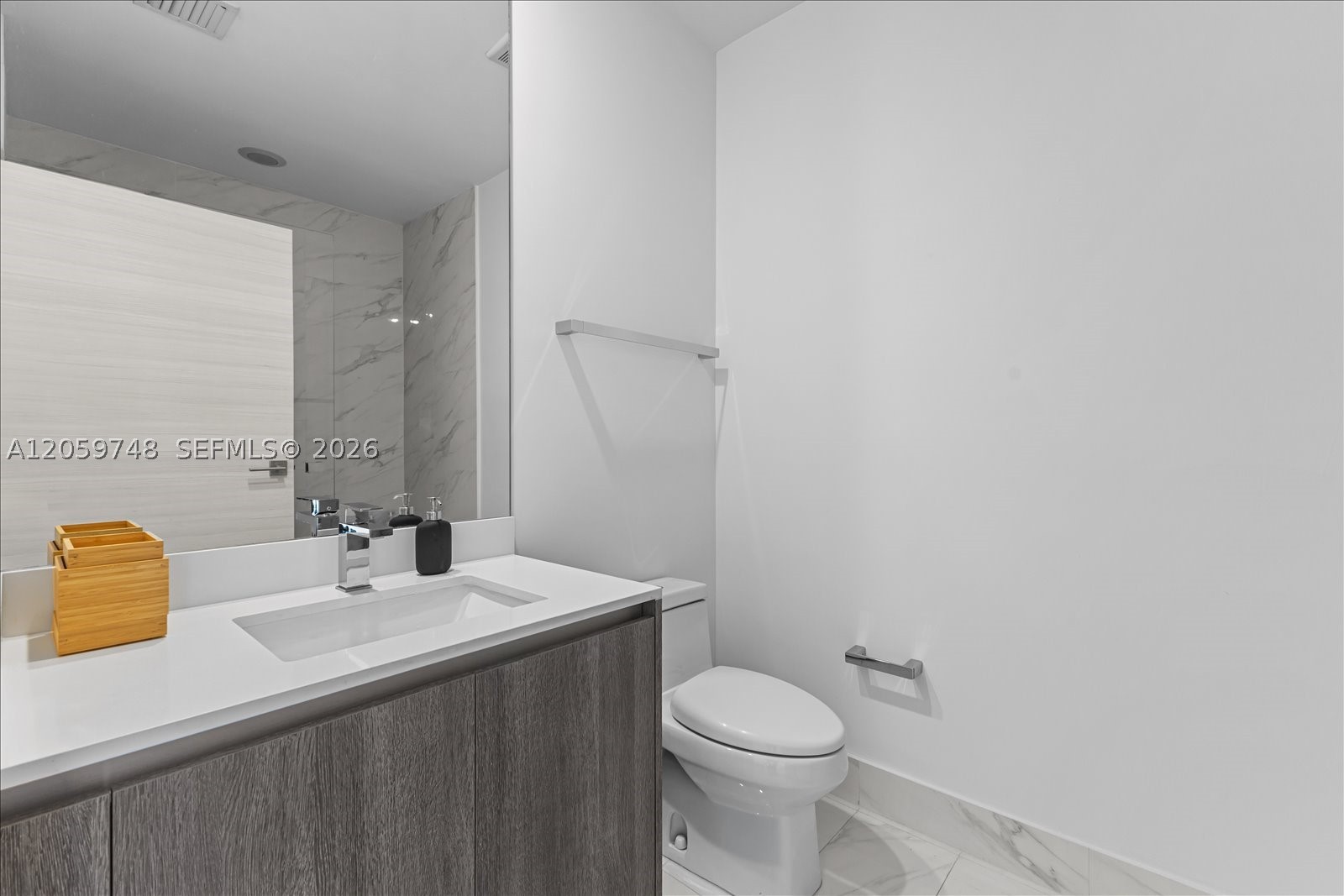 801 S Miami Ave #5509, Miami FL 33130