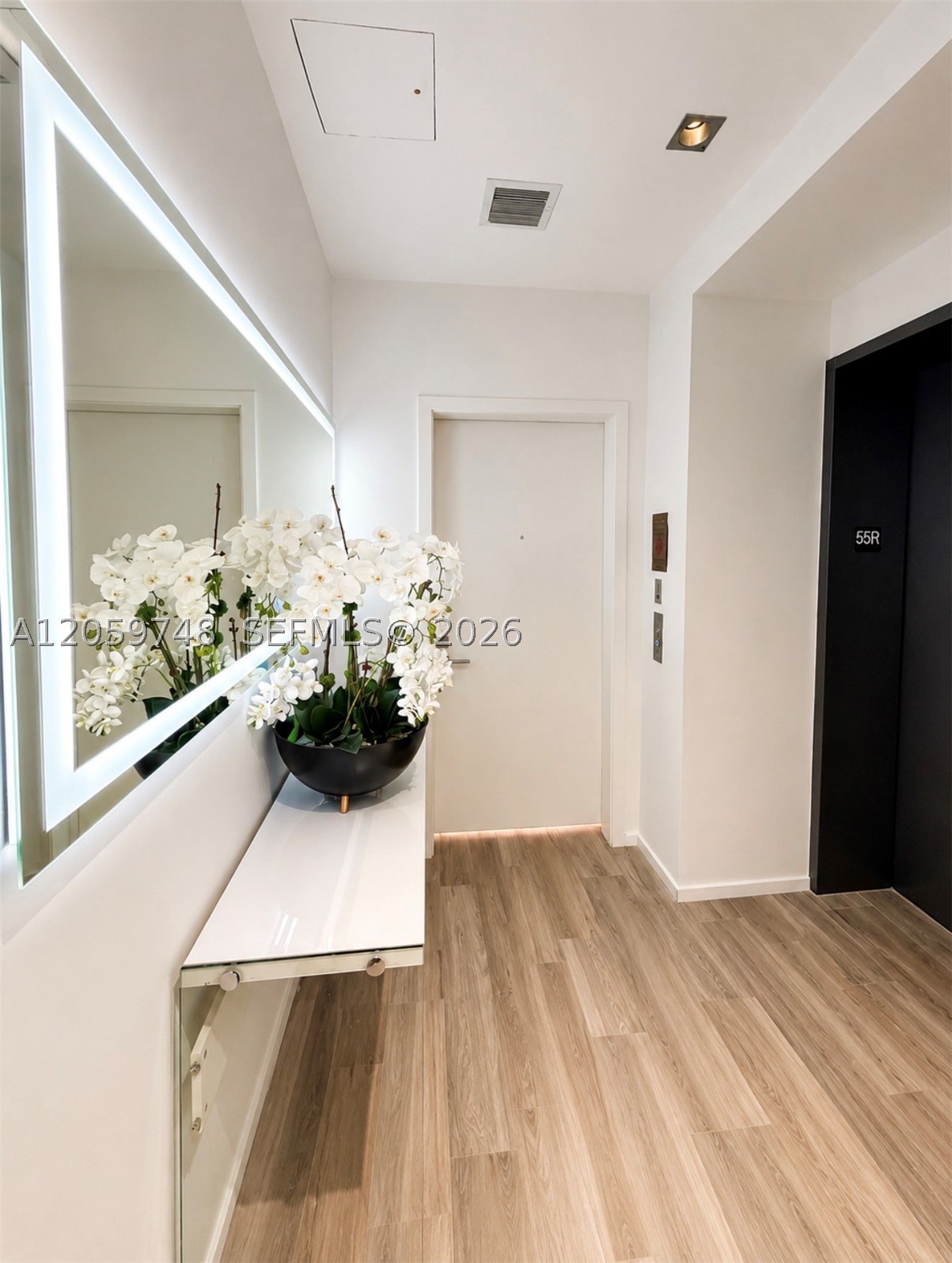 801 S Miami Ave #5509, Miami FL 33130