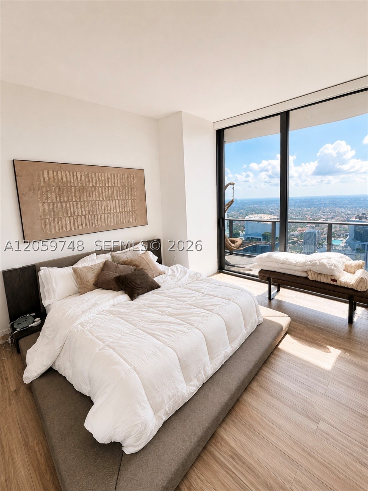 801 S Miami Ave #5509, Miami FL 33130