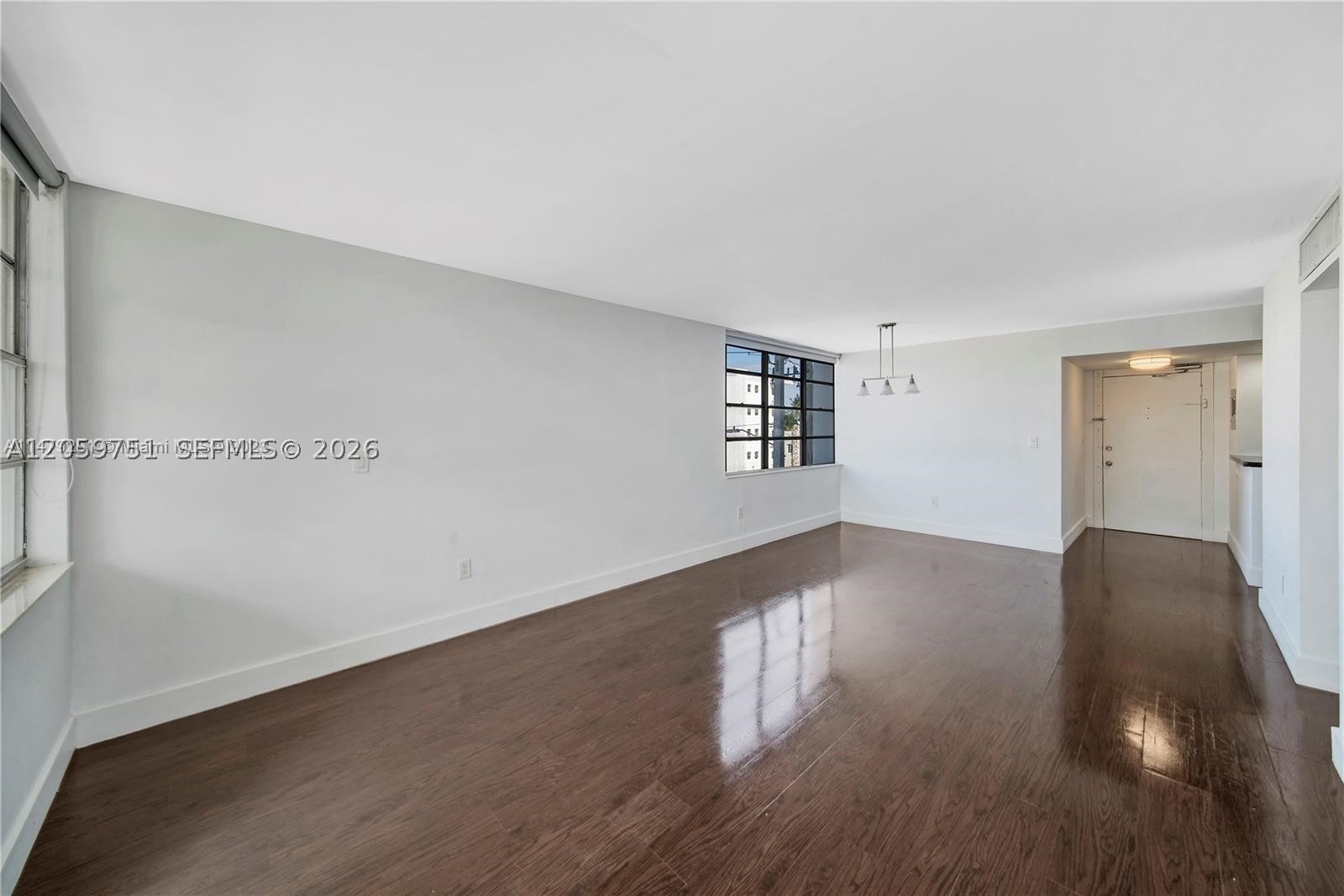 2016 Bay Dr #304, Miami Beach FL 33141