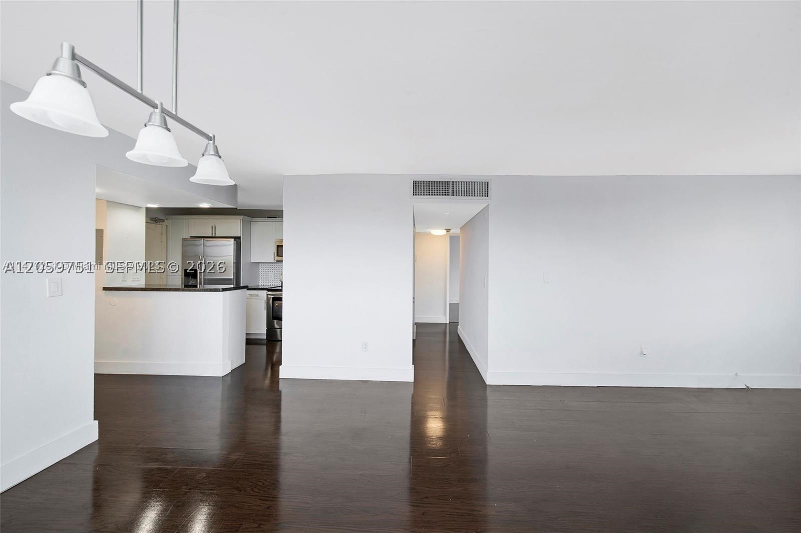 2016 Bay Dr #304, Miami Beach FL 33141