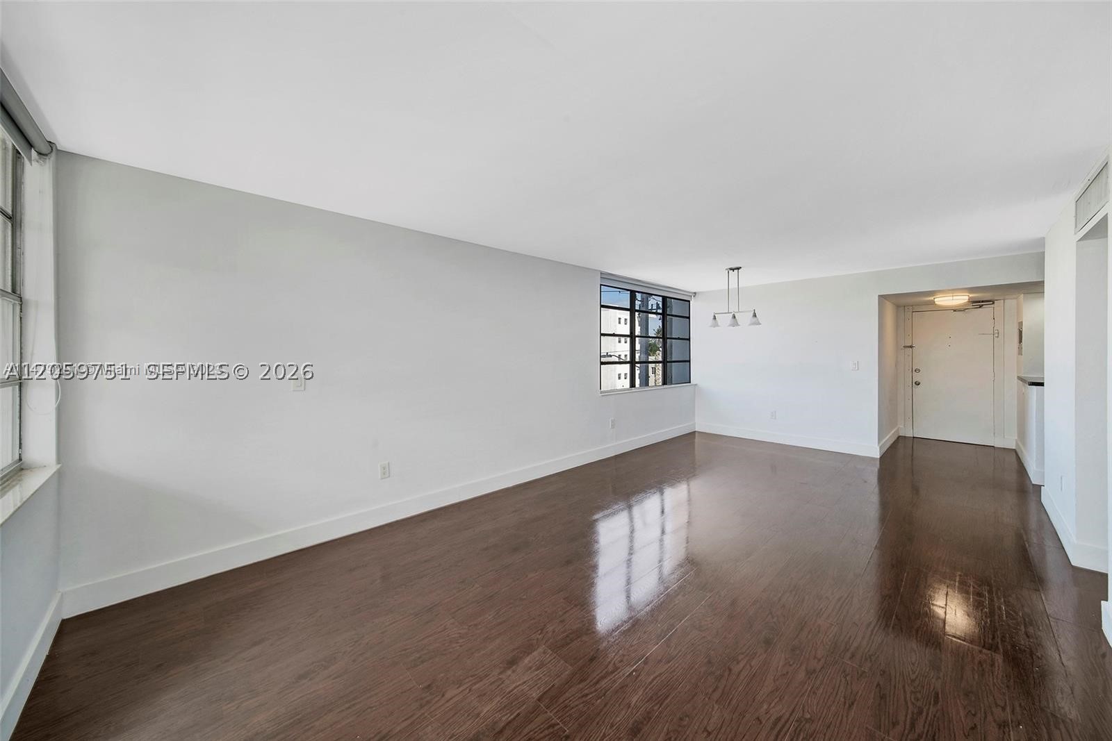 2016 Bay Dr #304, Miami Beach FL 33141