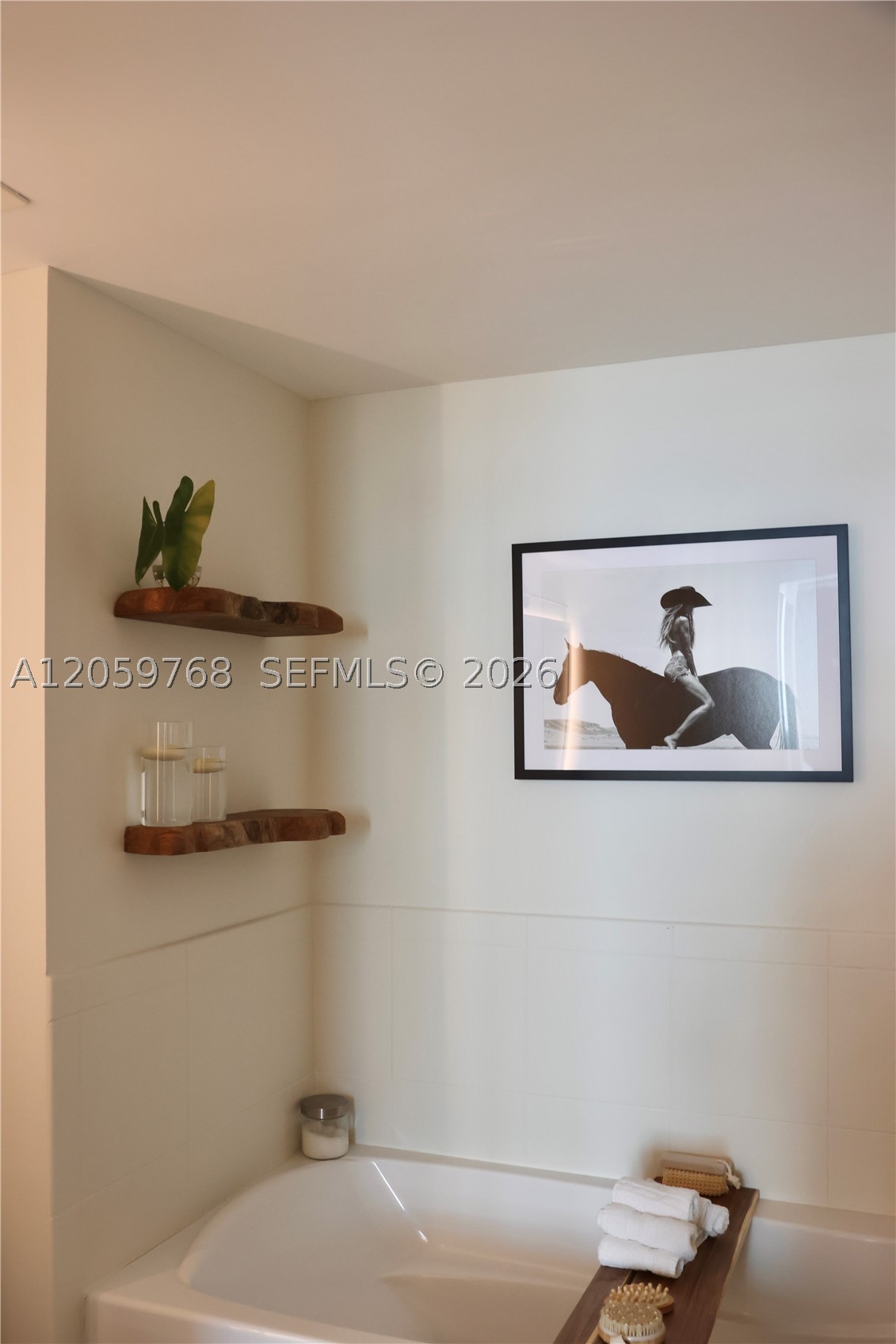 Coral Gables FL 33134 - A12059768