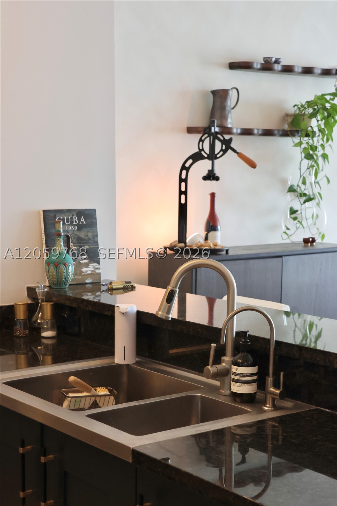 Coral Gables FL 33134 - A12059768