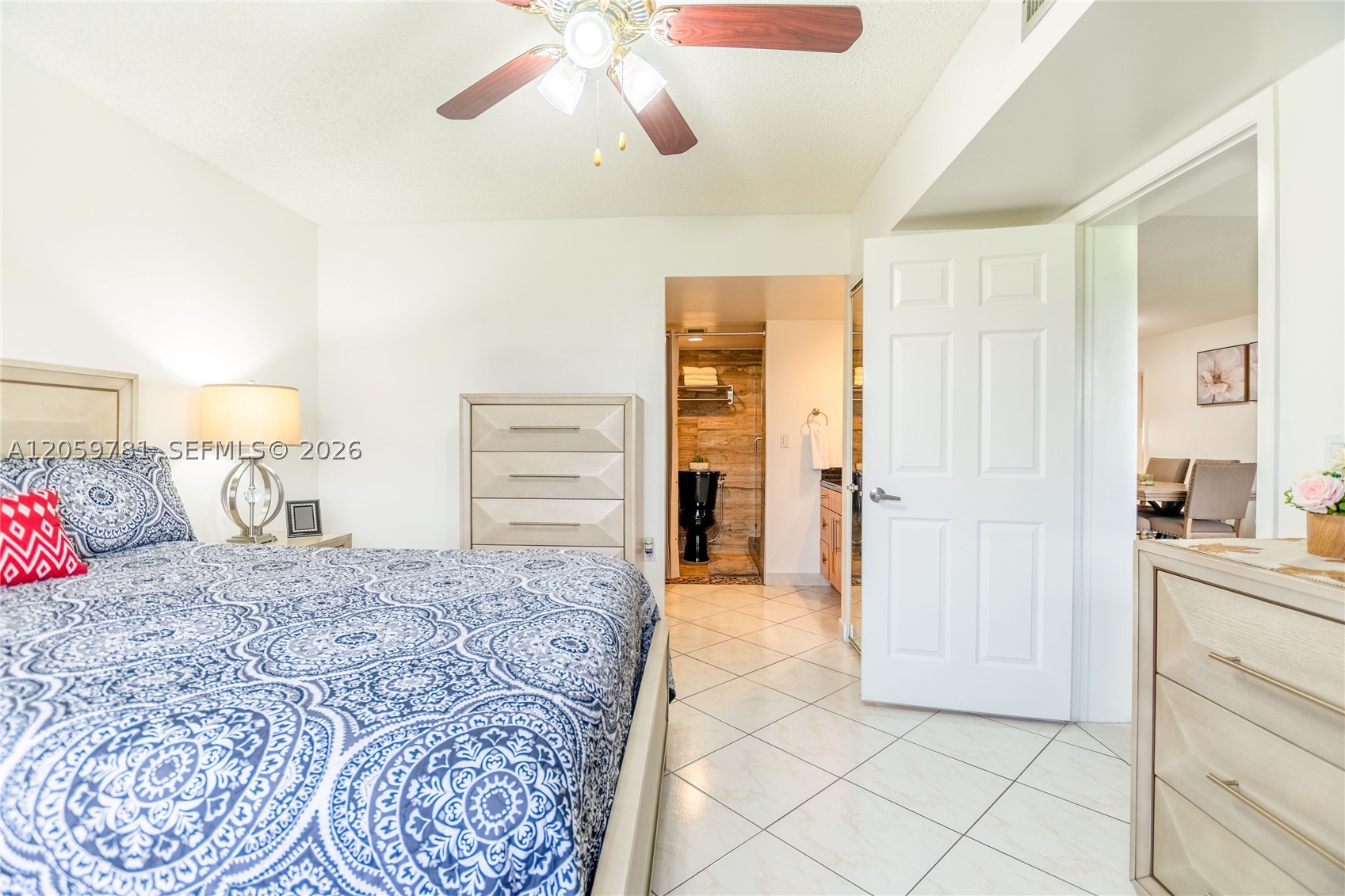 1508 S WHITEHALL #206, Davie FL 33324