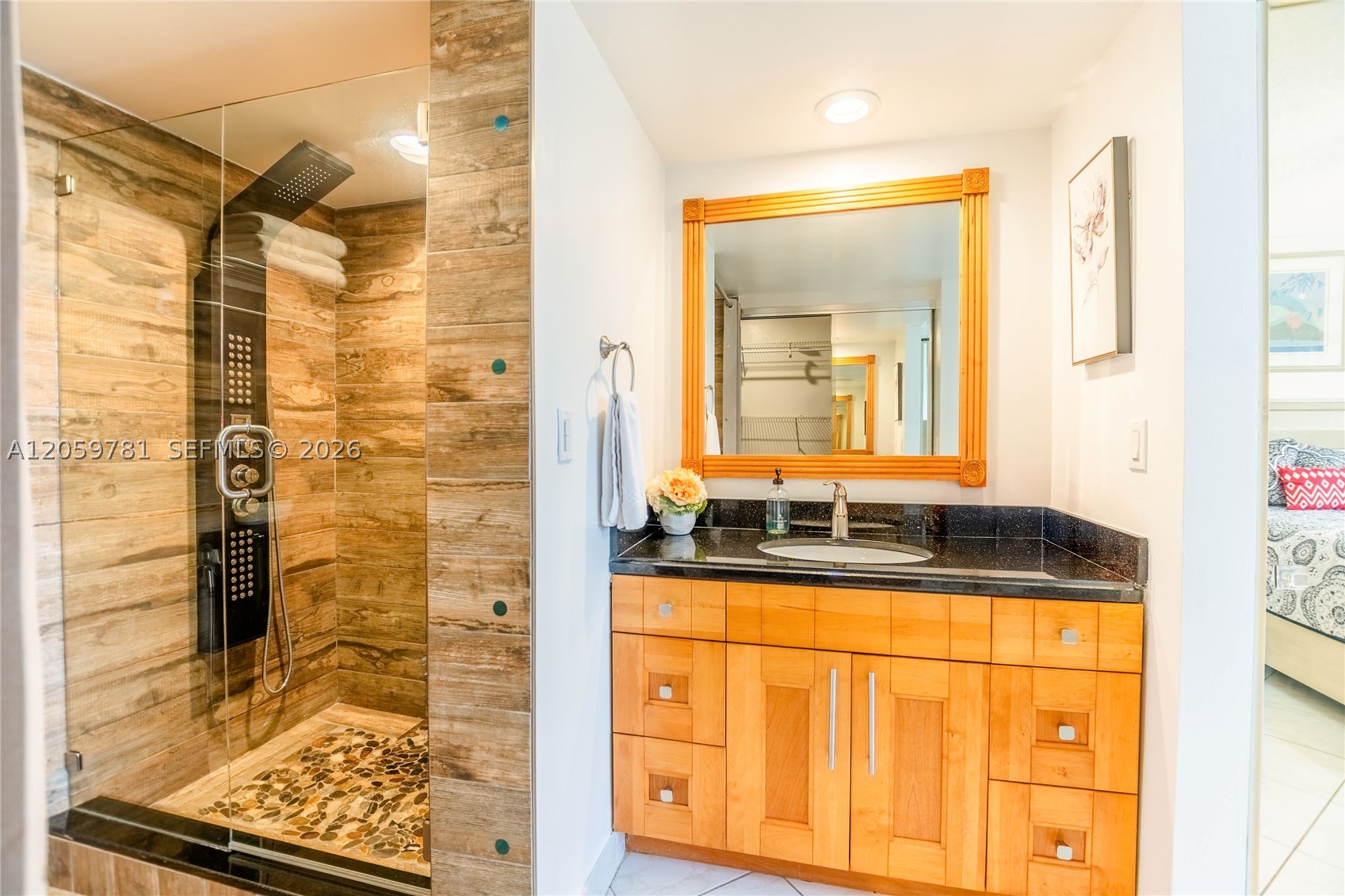 1508 S WHITEHALL #206, Davie FL 33324