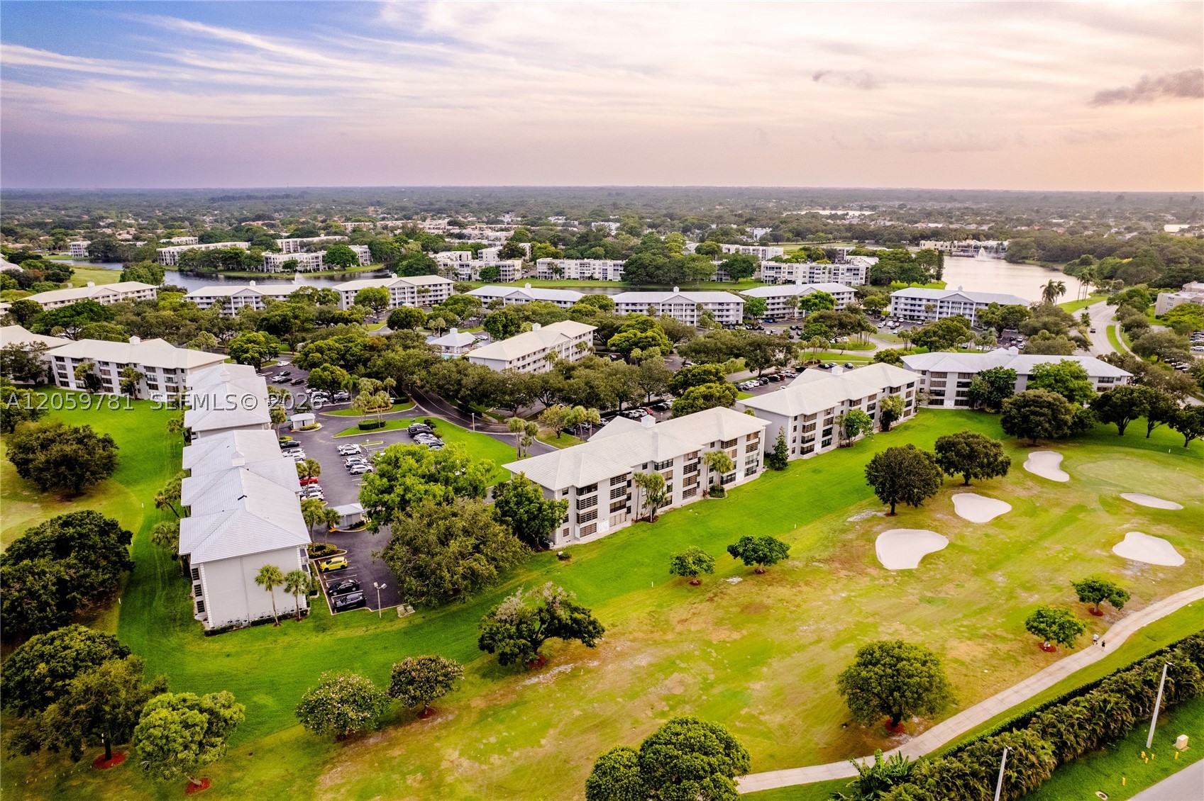 1508 S WHITEHALL #206, Davie FL 33324