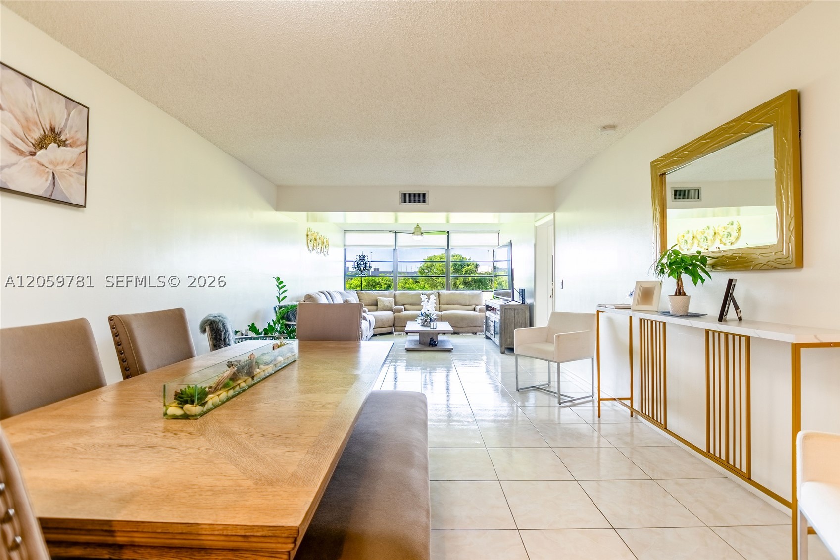 1508 S WHITEHALL #206, Davie FL 33324