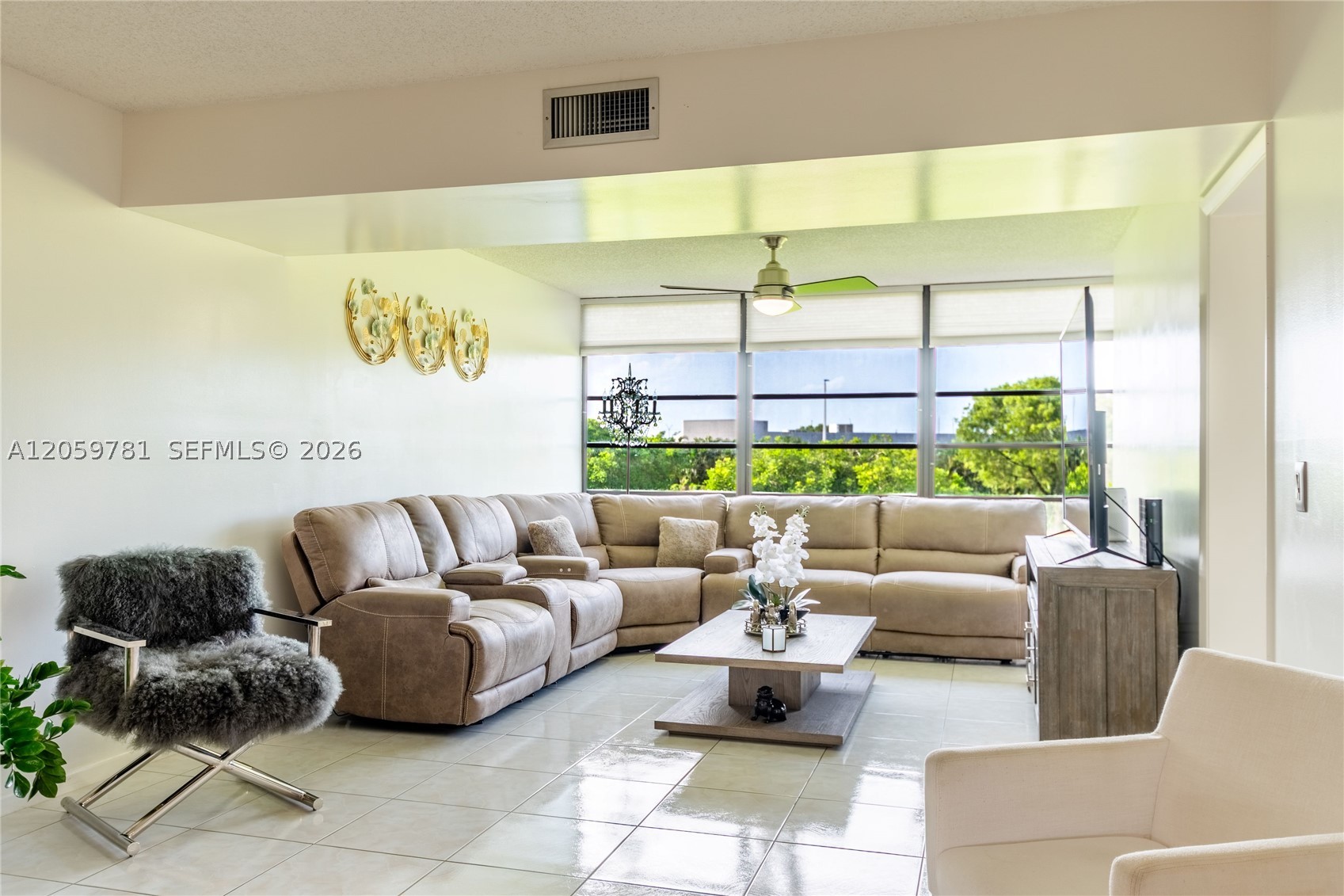 1508 S WHITEHALL #206, Davie FL 33324
