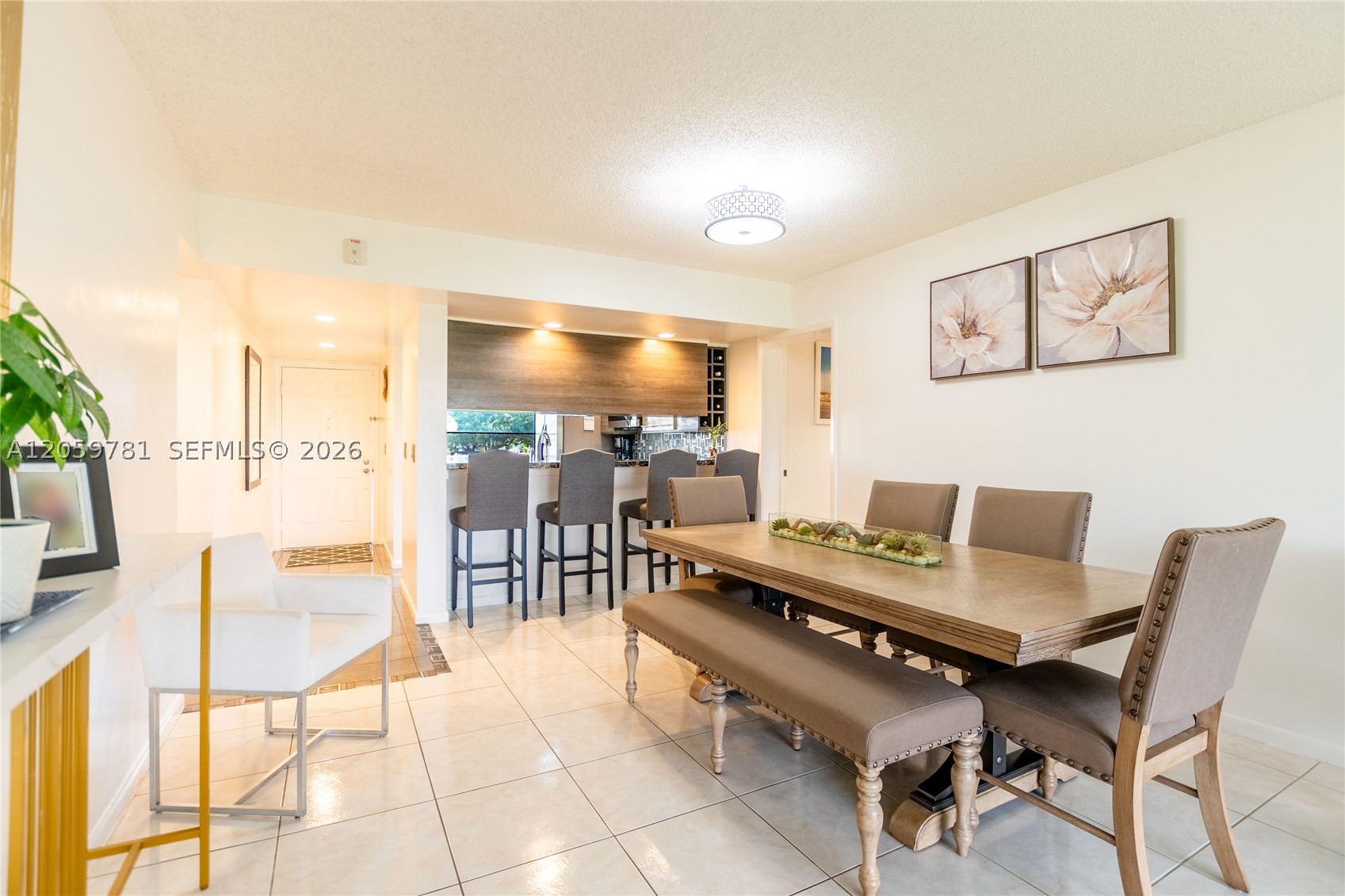 1508 S WHITEHALL #206, Davie FL 33324