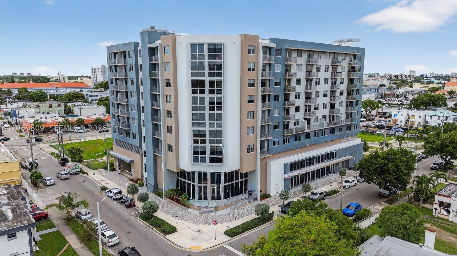 1110 NW 1st ST #305, Miami FL 33128