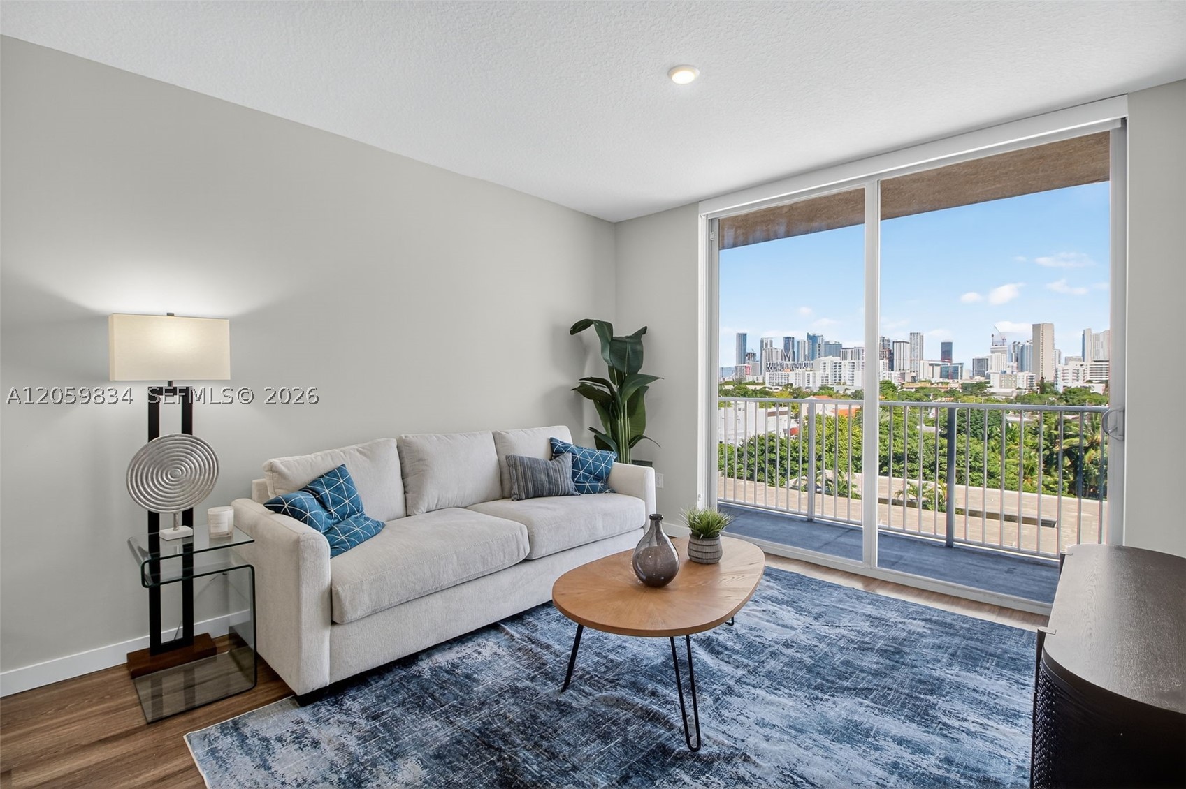 1110 NW 1st ST #313, Miami FL 33128