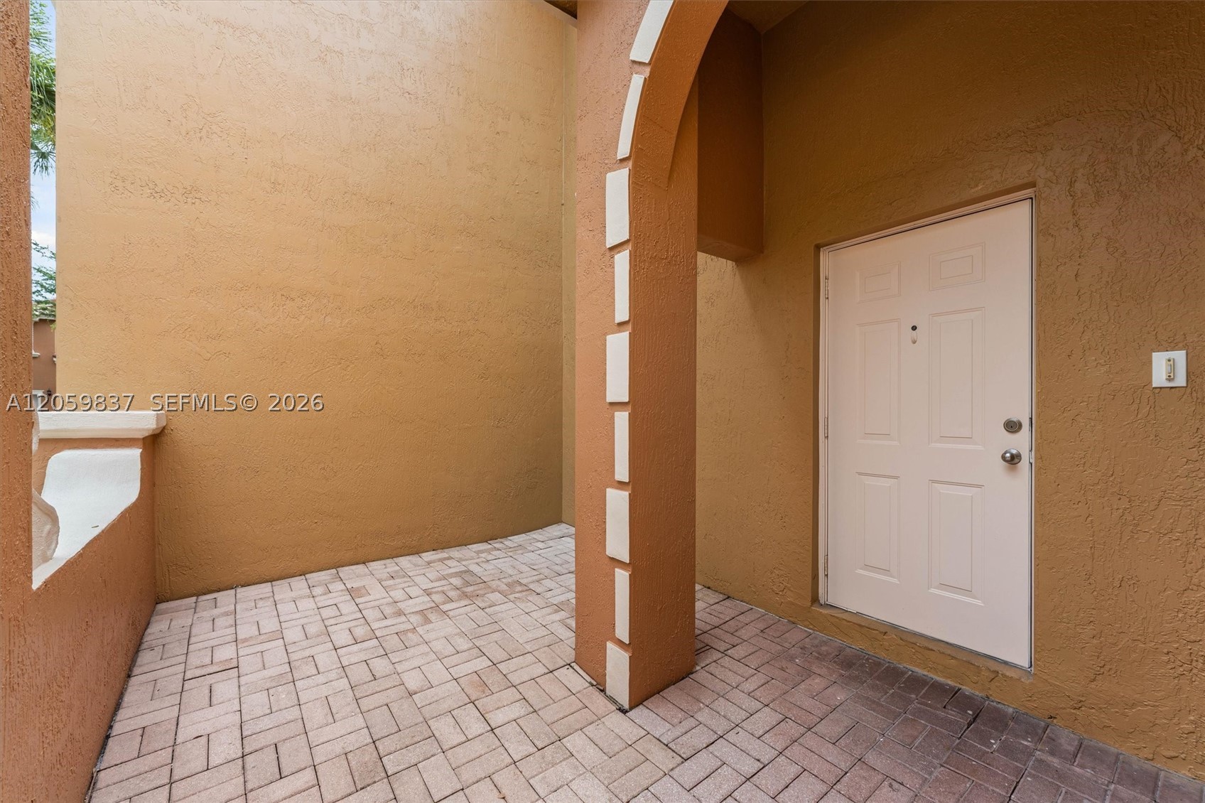 8424 NW 141st Ln #4307, Miami Lakes FL 33016