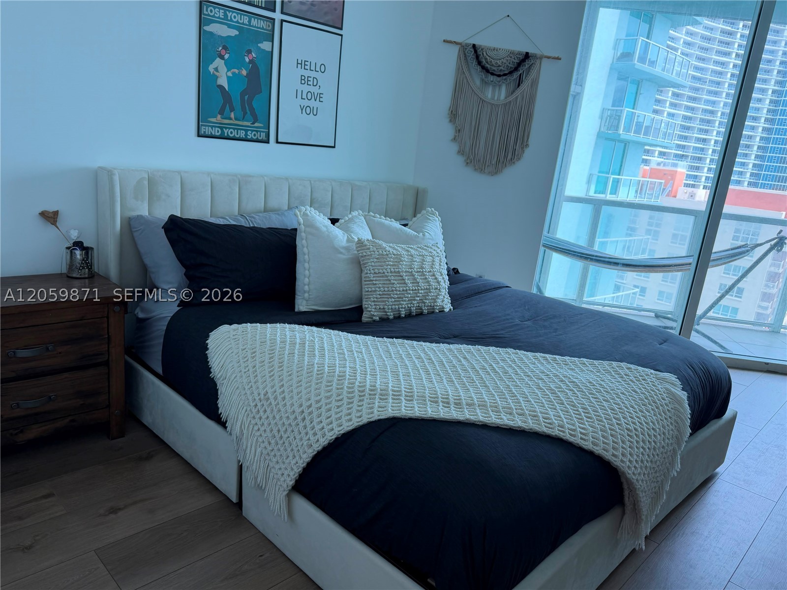 1900 N Bayshore Dr #1608, Miami FL 33132