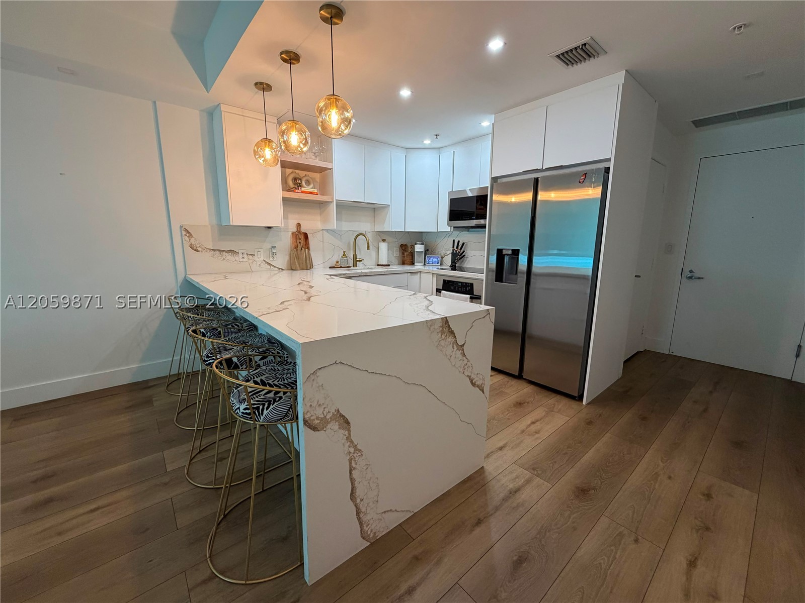 1900 N Bayshore Dr #1608, Miami FL 33132