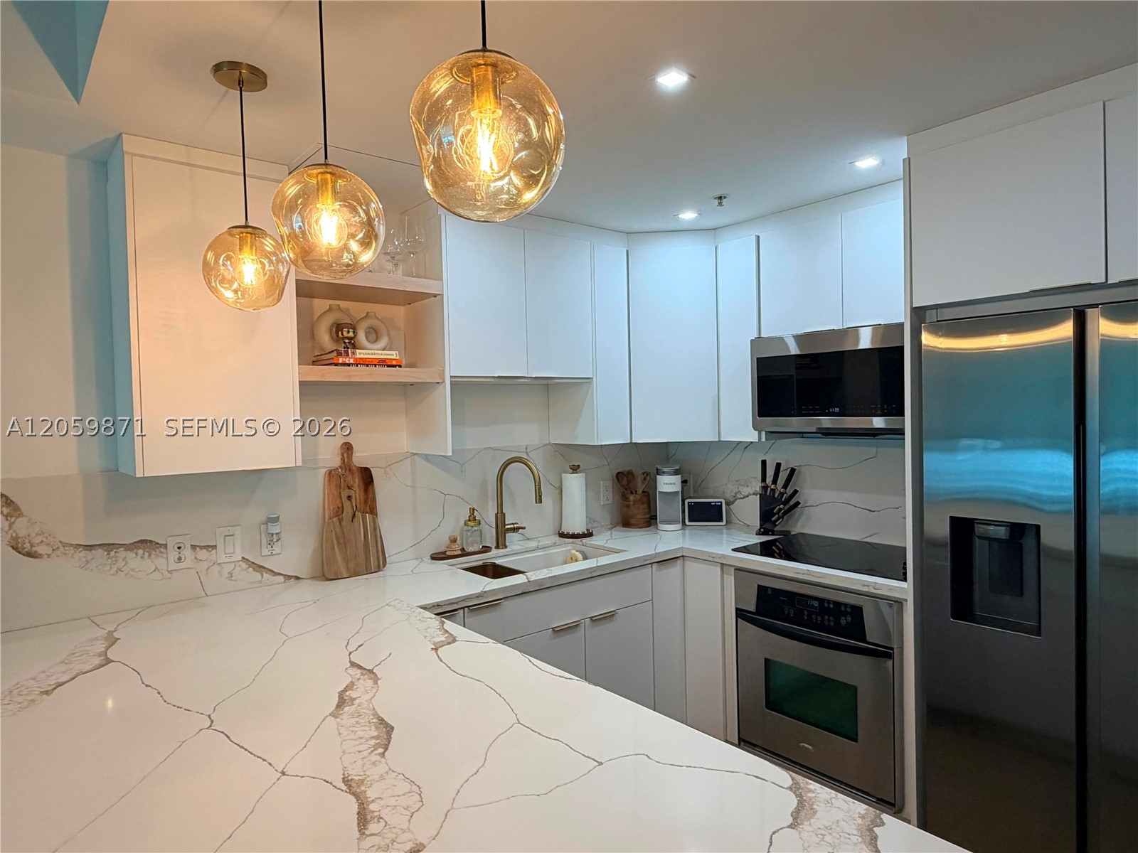 1900 N Bayshore Dr #1608, Miami FL 33132