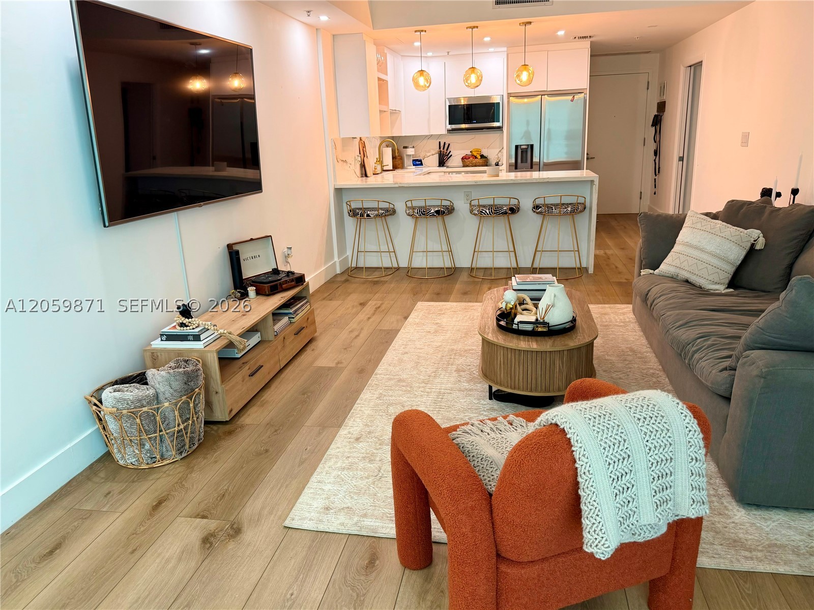 1900 N Bayshore Dr #1608, Miami FL 33132