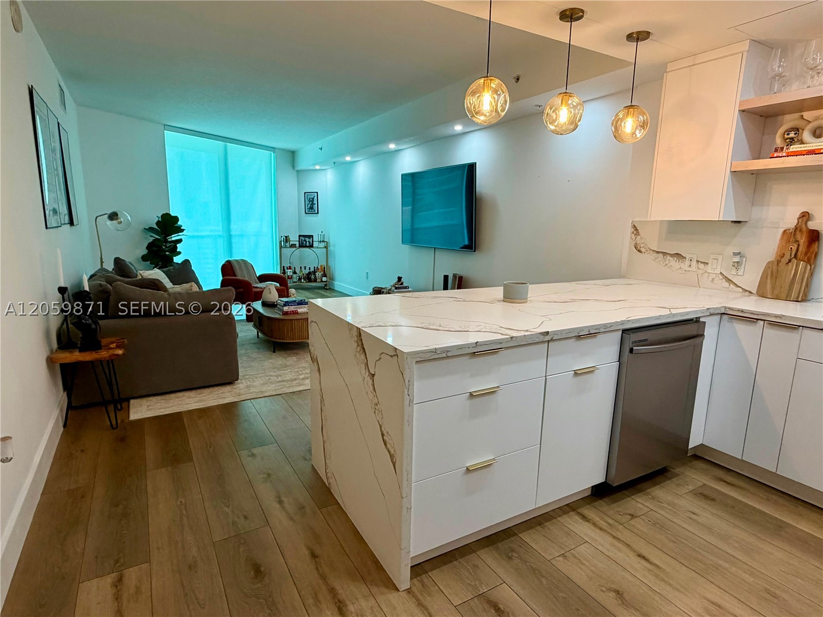 1900 N Bayshore Dr #1608, Miami FL 33132