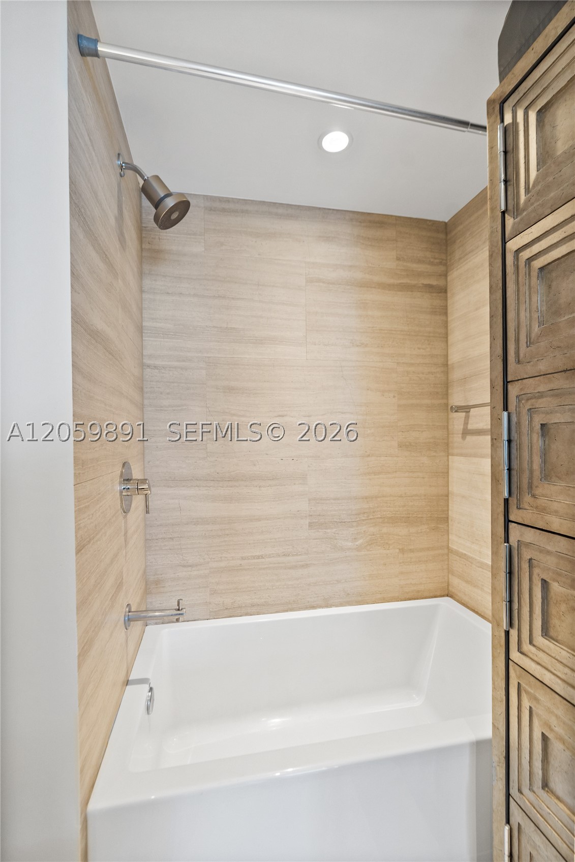 1451 Brickell Ave #1103, Miami FL 33131