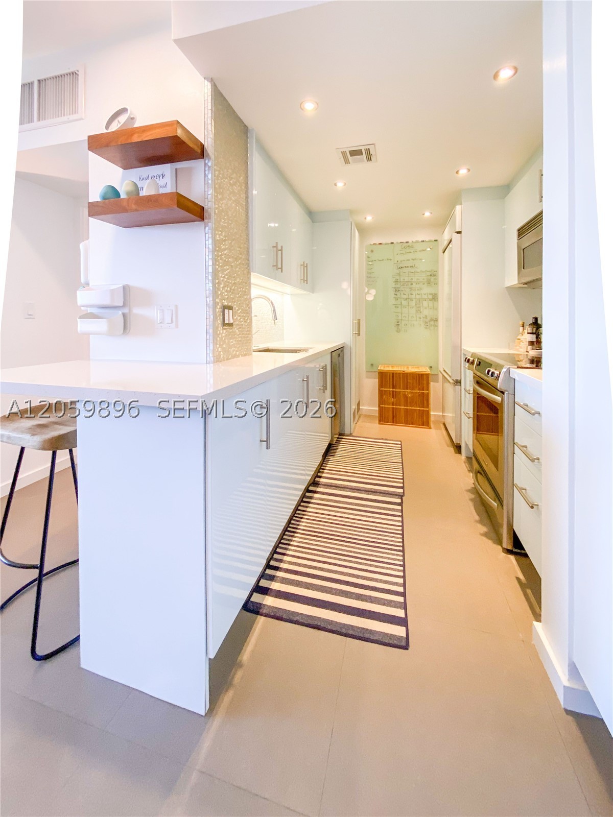 10275 Collins Ave #519, Bal Harbour FL 33154