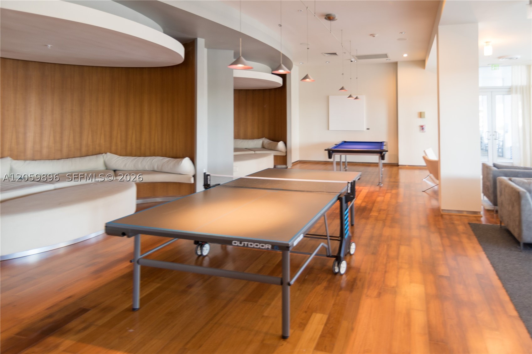 10275 Collins Ave #519, Bal Harbour FL 33154