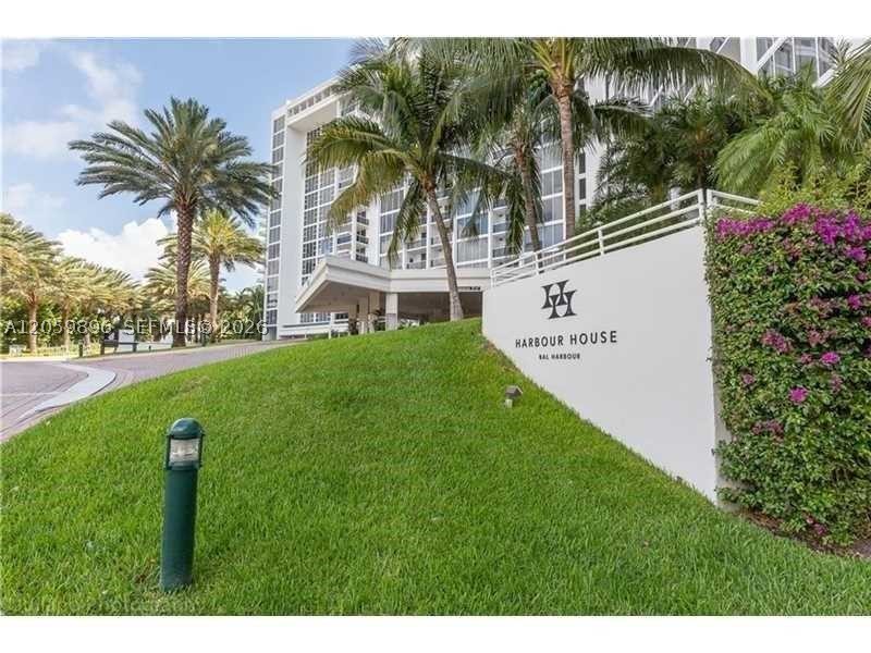 10275 Collins Ave #519, Bal Harbour FL 33154