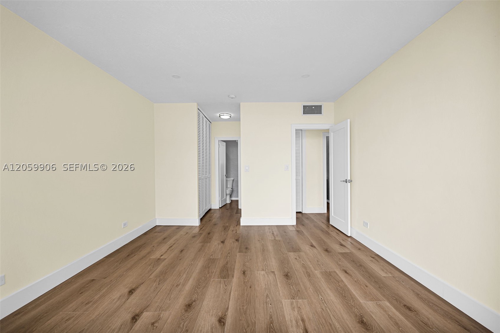 2451 Brickell Ave #5G, Miami FL 33129