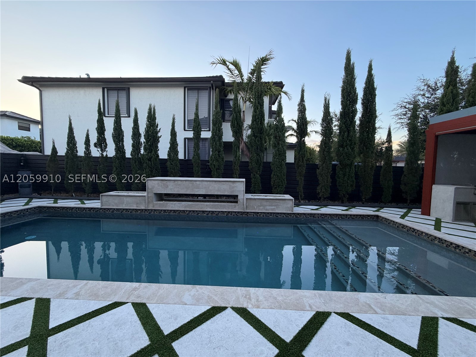 Miami FL 33196 - A12059910