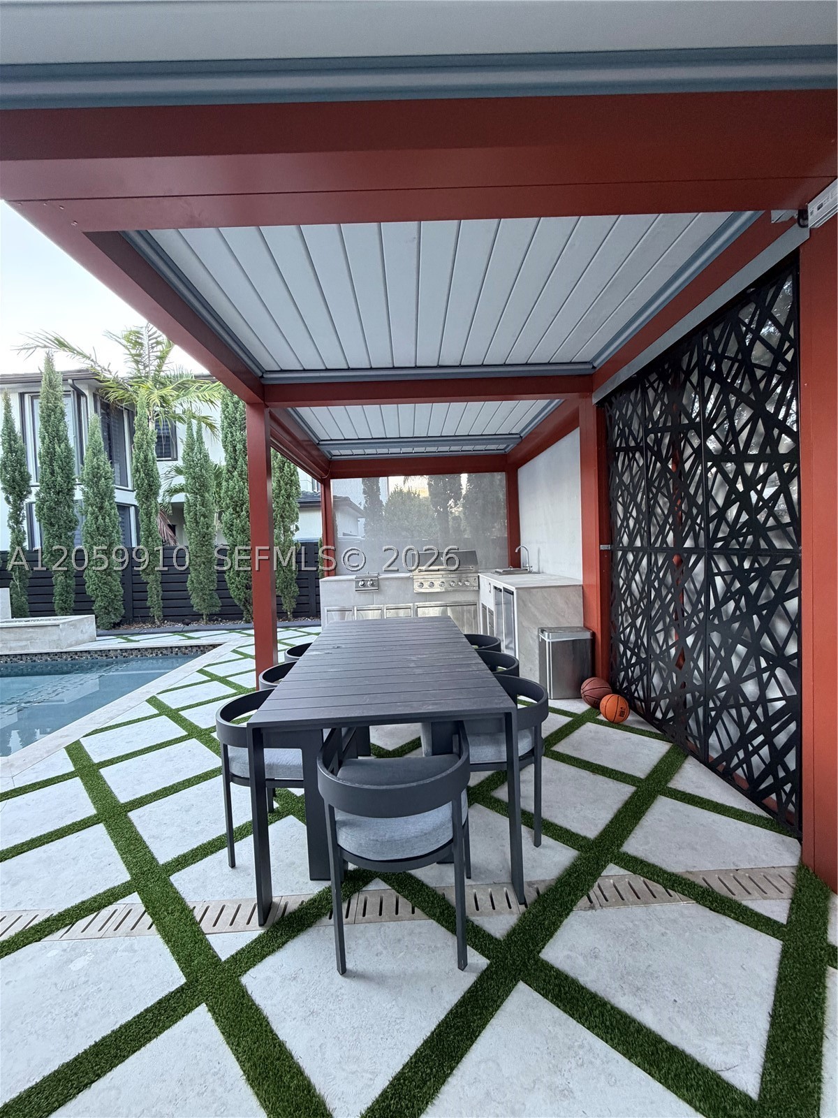 Miami FL 33196 - A12059910