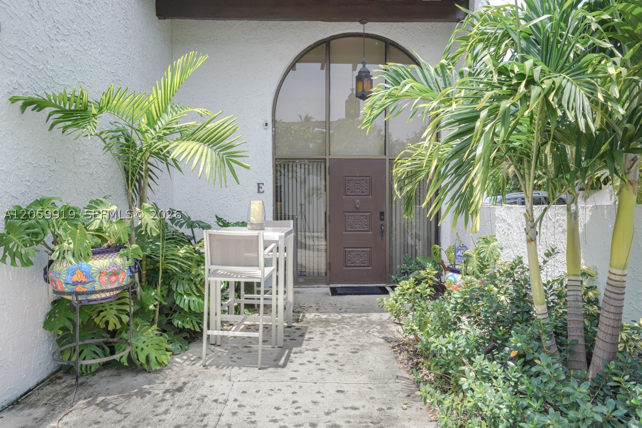 9280 Biscayne Blvd #E, Miami Shores FL 33138
