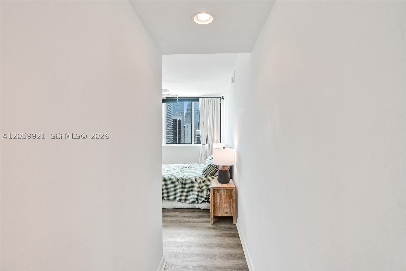 244 Biscayne Blvd #3409, Miami FL 33132