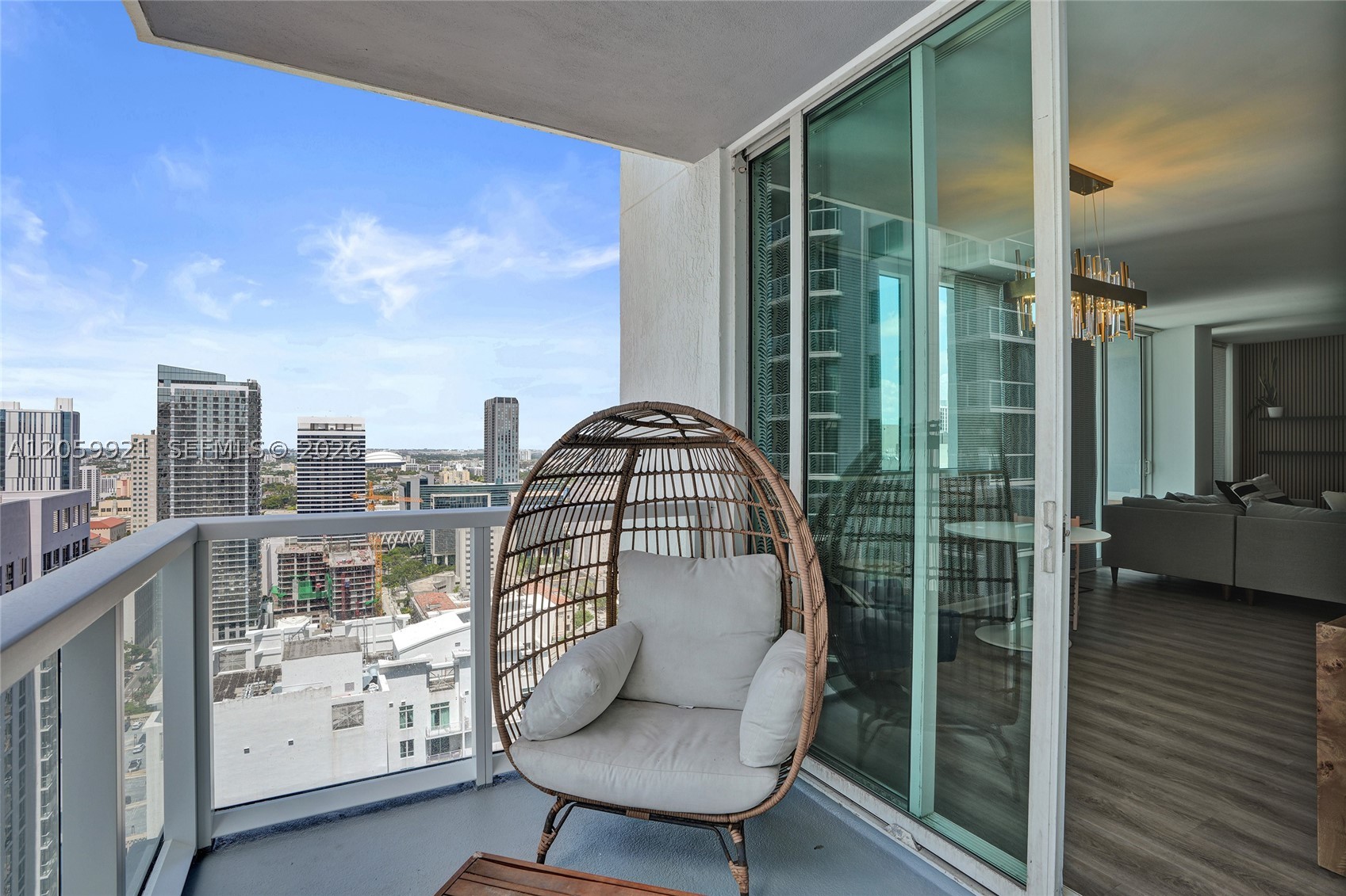 244 Biscayne Blvd #3409, Miami FL 33132
