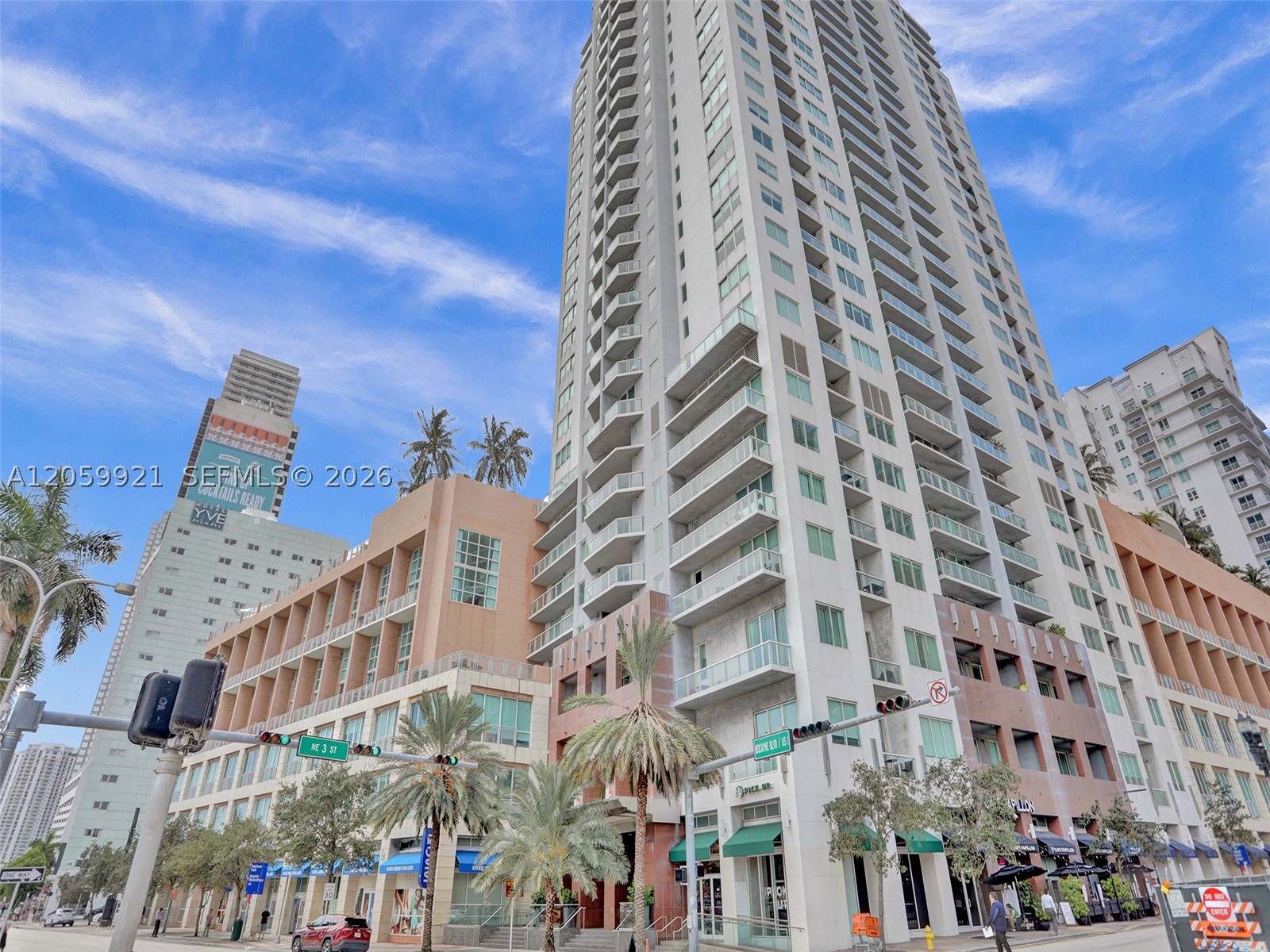 244 Biscayne Blvd #3409, Miami FL 33132