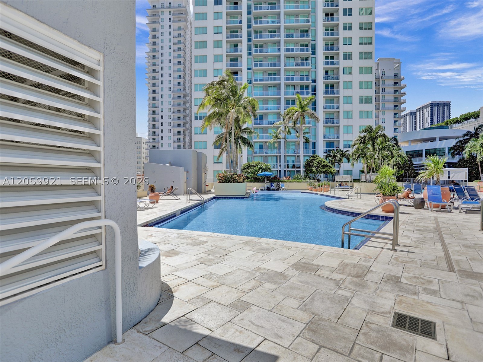 244 Biscayne Blvd #3409, Miami FL 33132