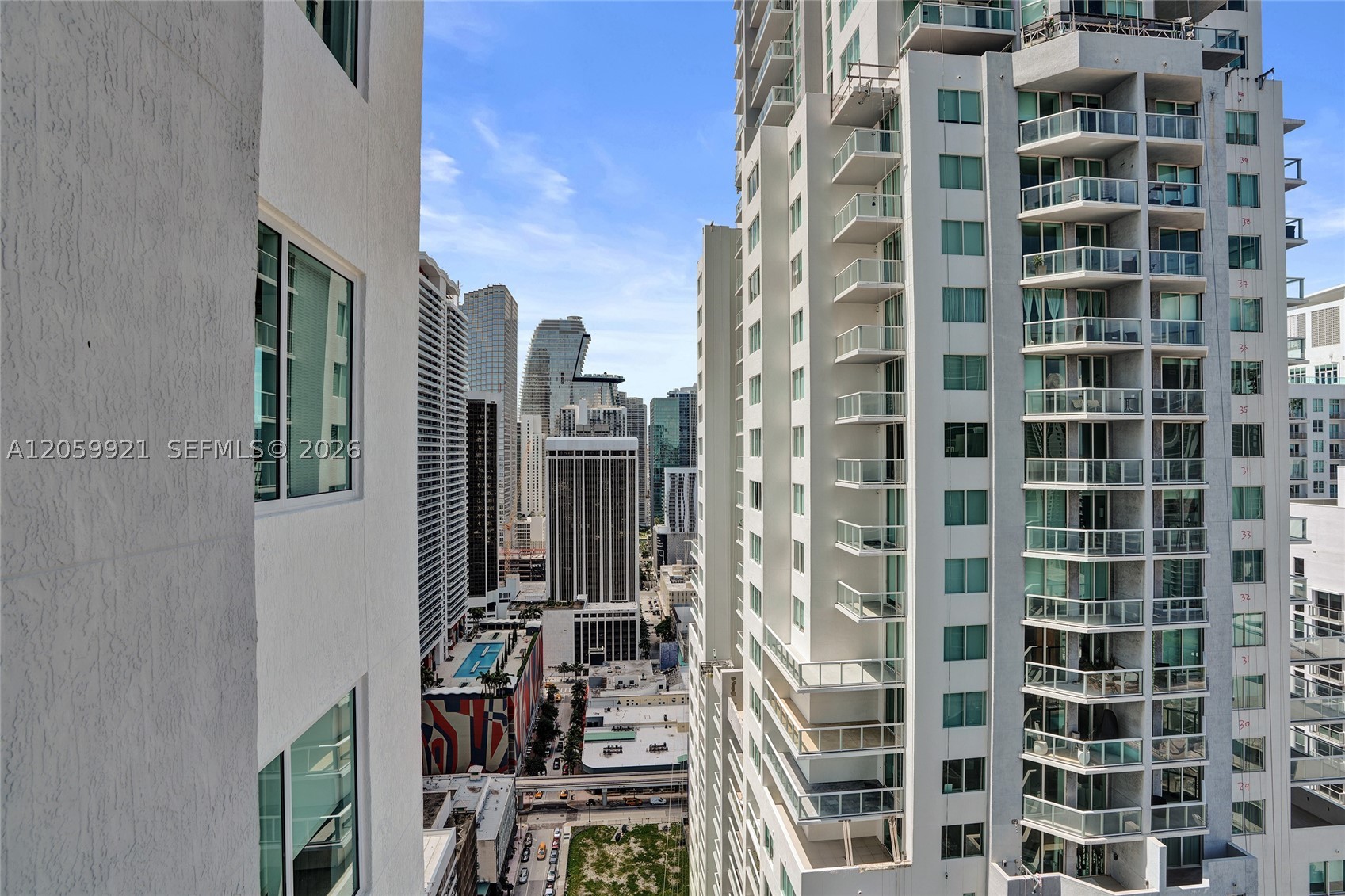 244 Biscayne Blvd #3409, Miami FL 33132
